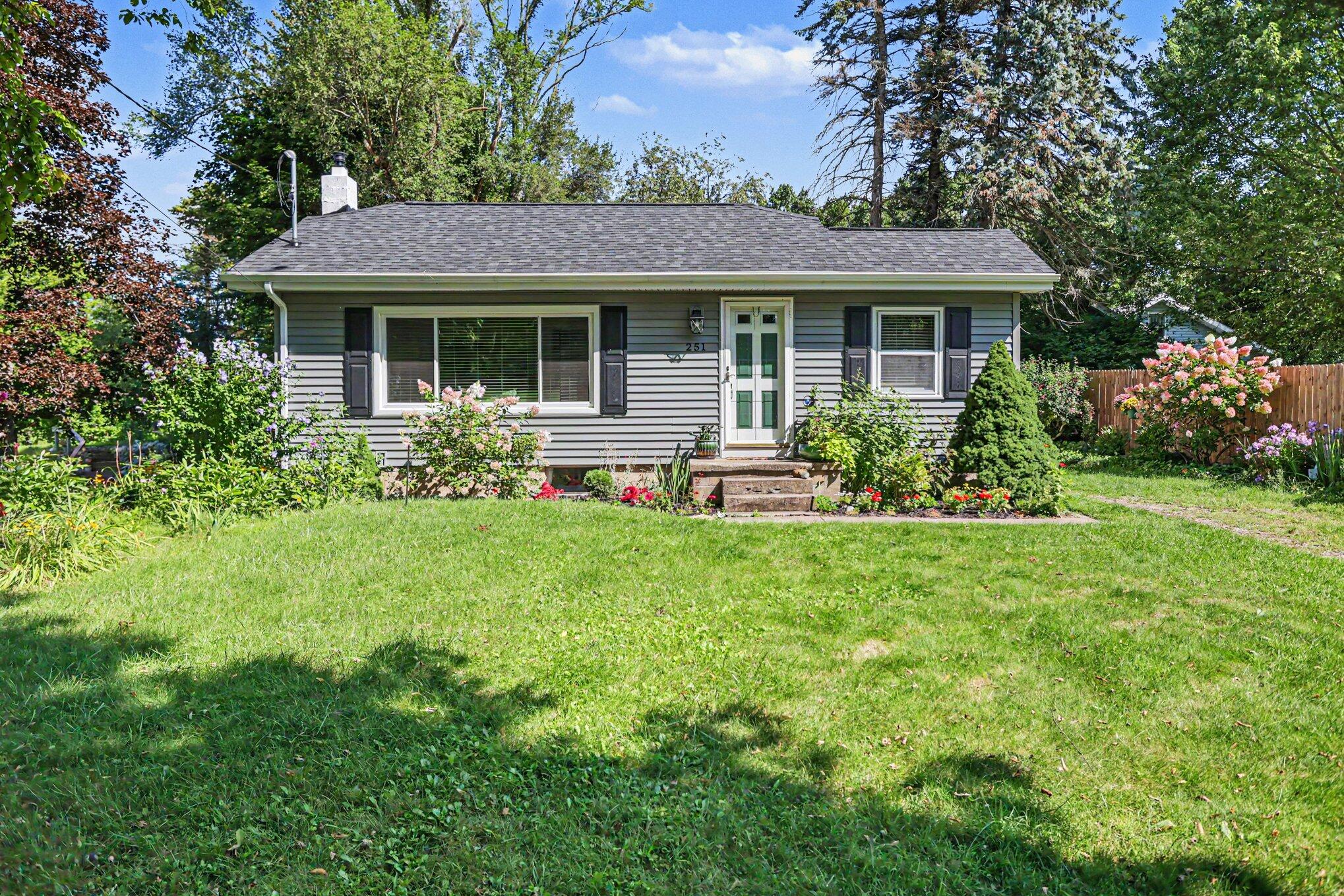 251 Curtis Avenue Property Photo 1