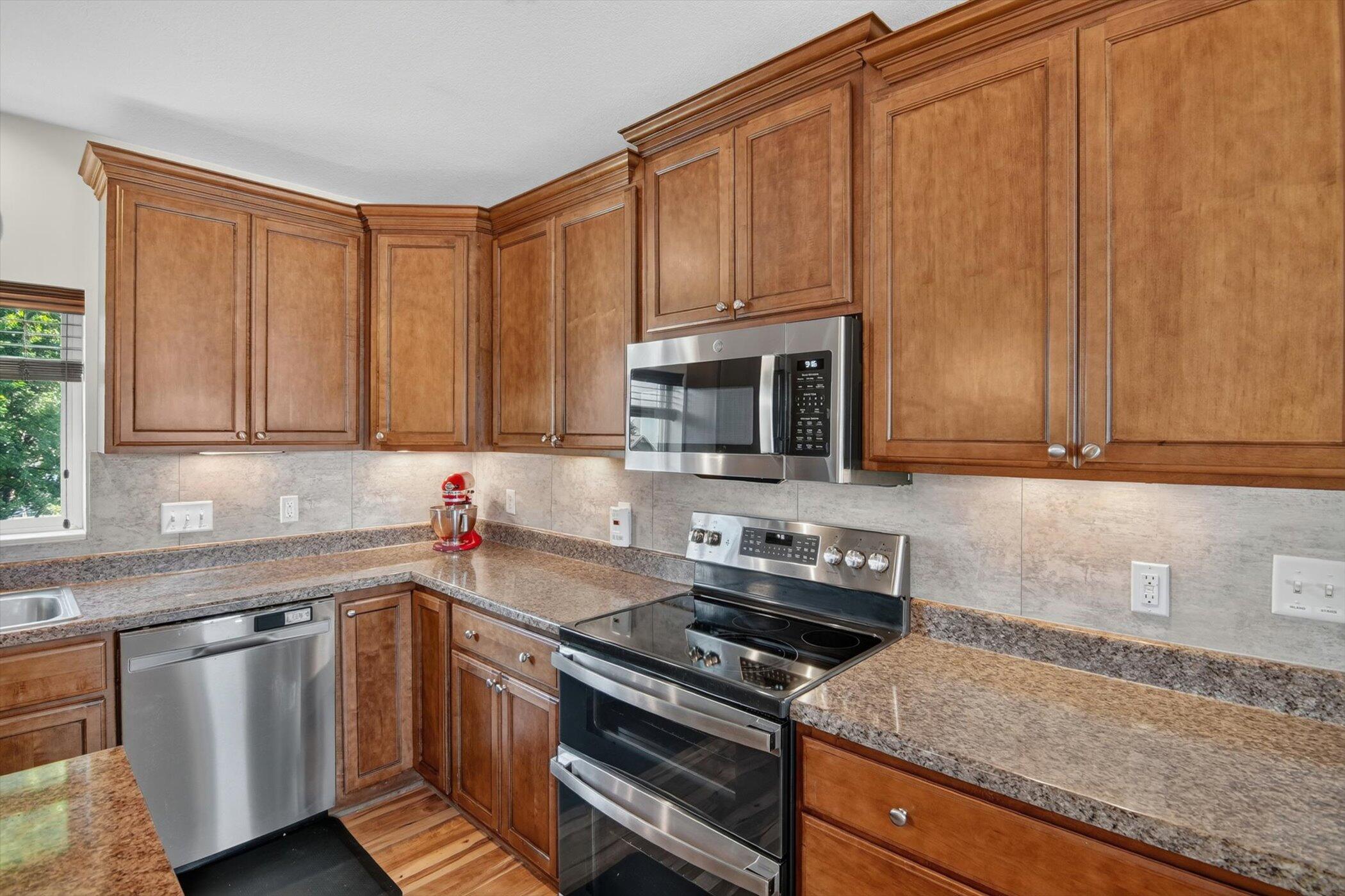 438 South Street Property Photo 21