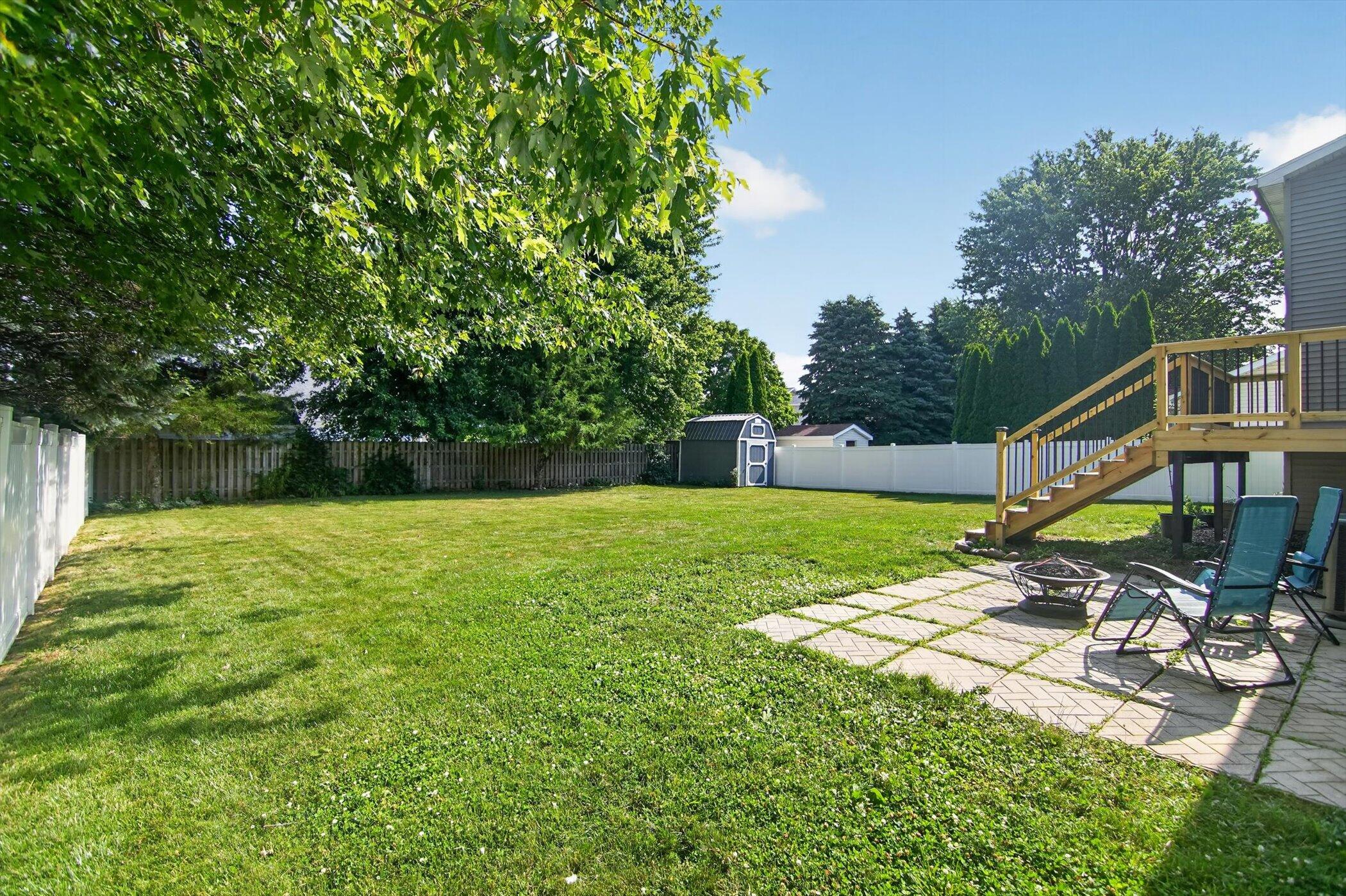 438 South Street Property Photo 42