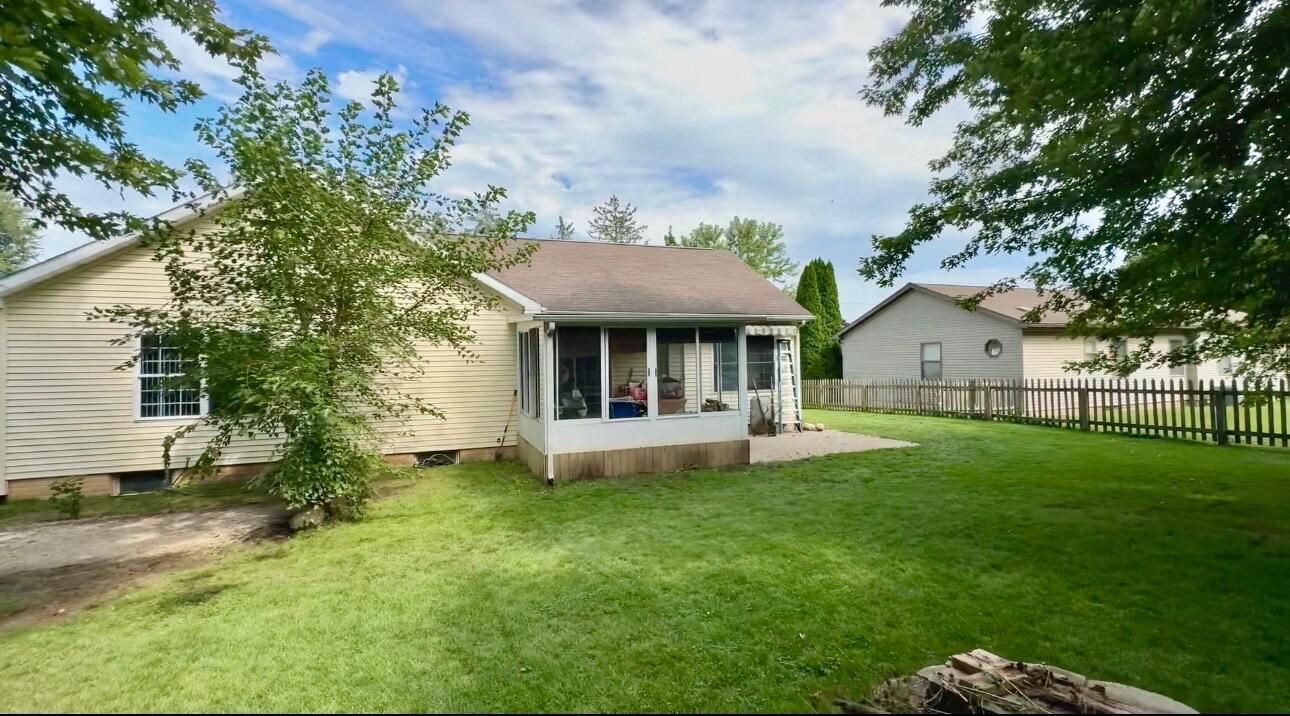 923 N Union Street Property Photo 28