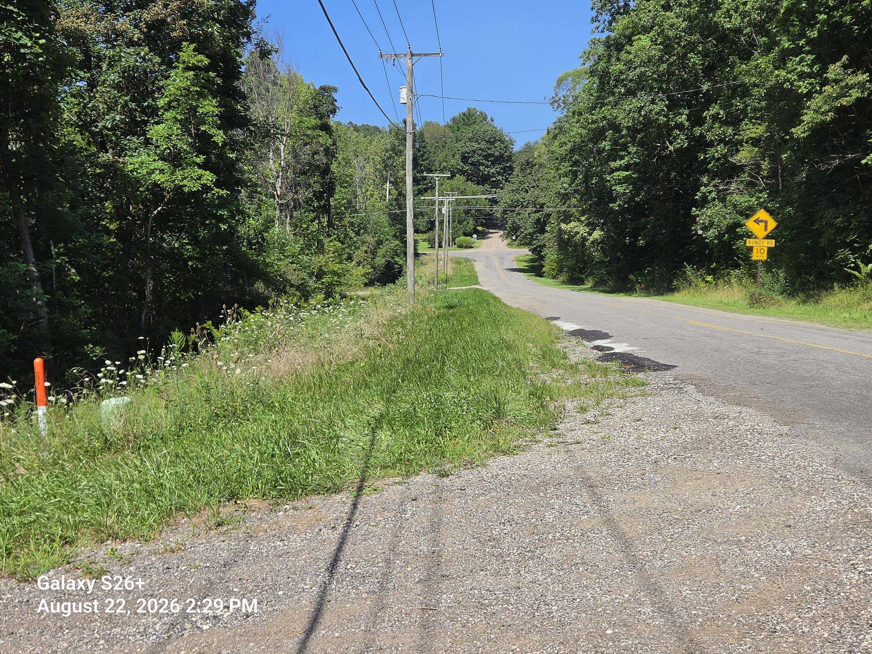 3079 Pershing Drive Property Photo 2