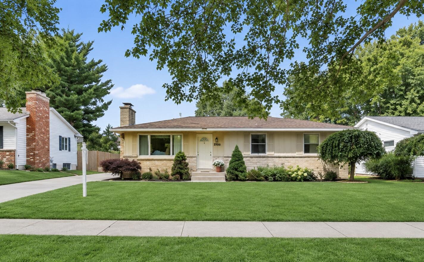 1399 Clover Crest Nw Property Photo 1