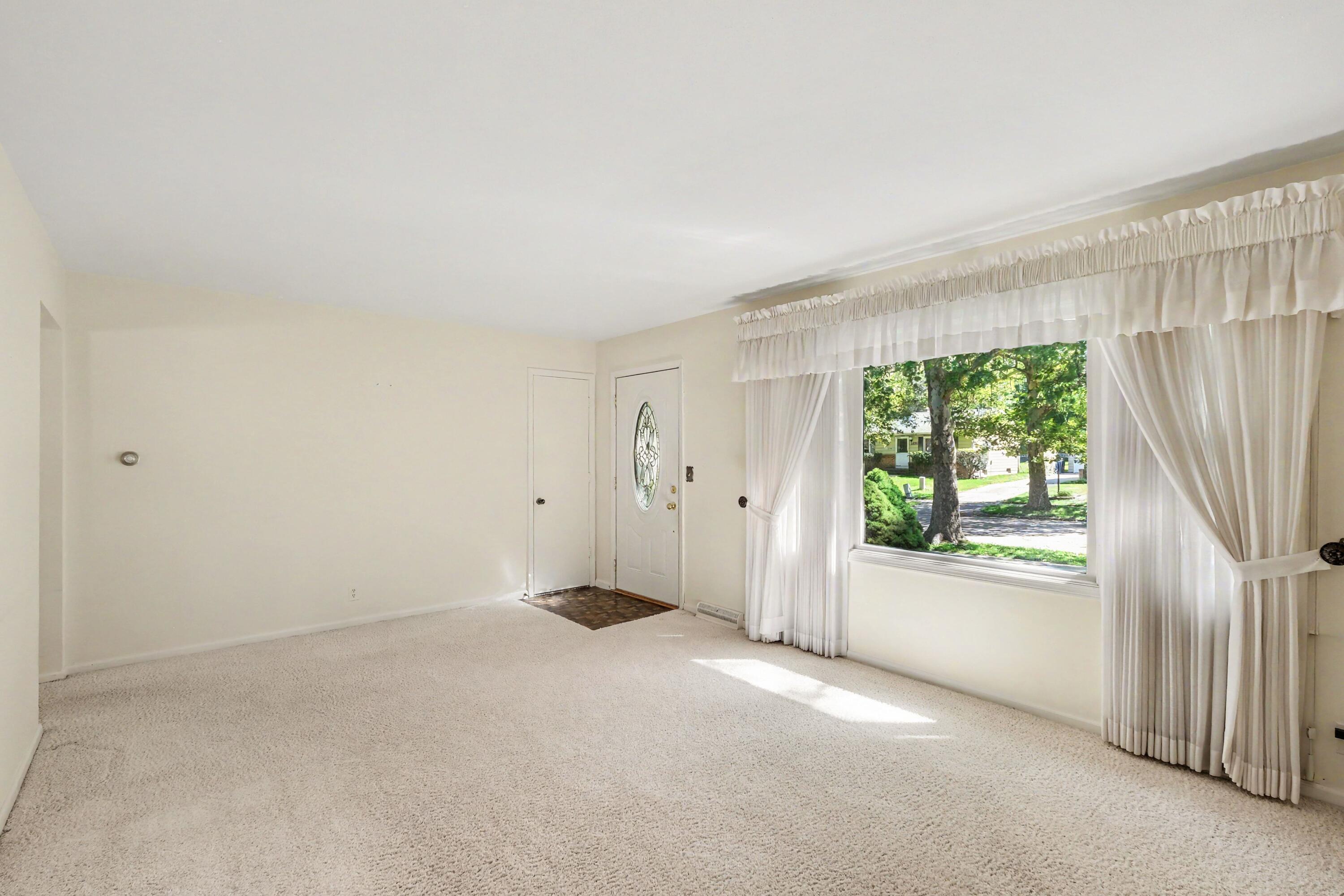 1399 Clover Crest Nw Property Photo 9