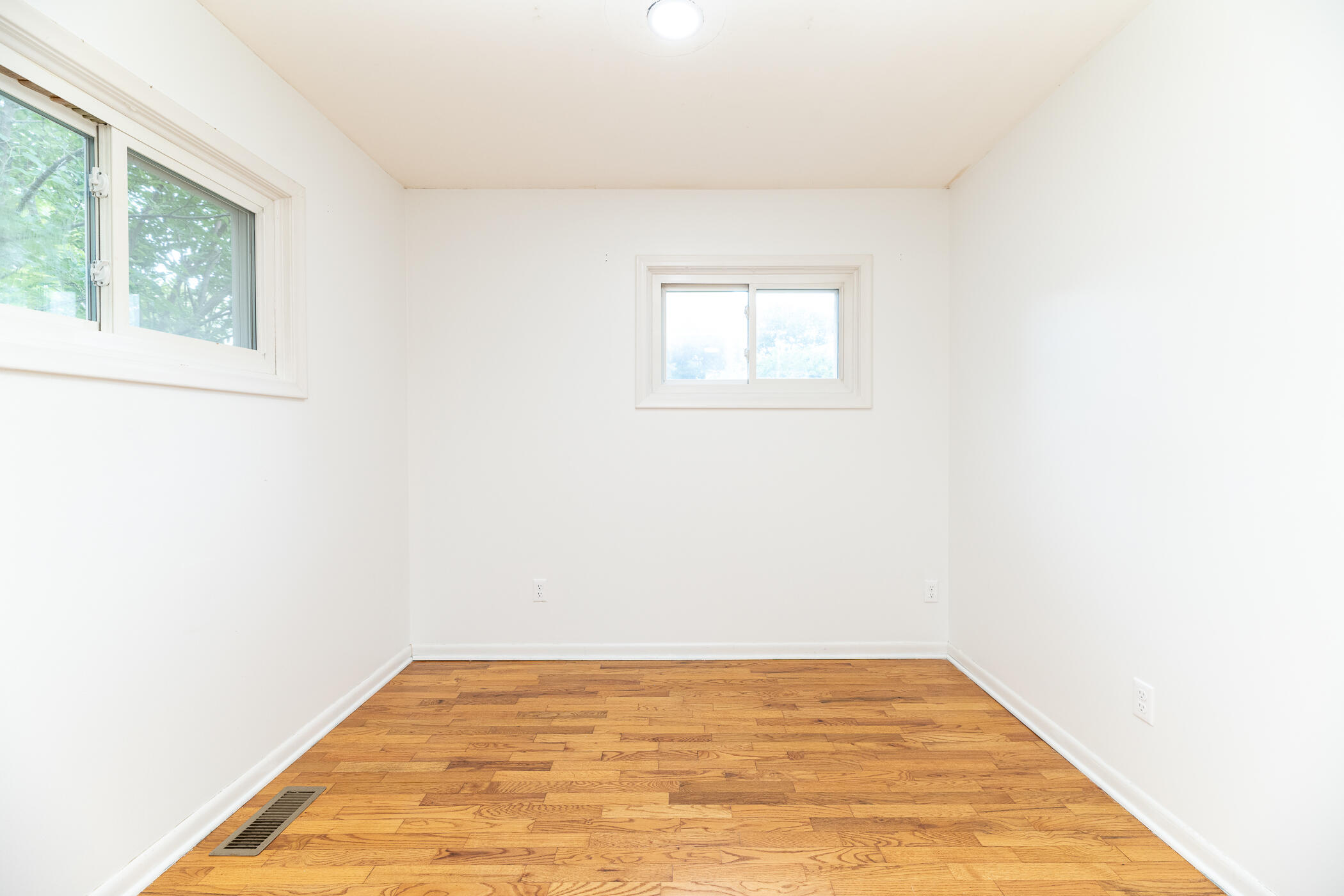 825 Forest Street Property Photo 24