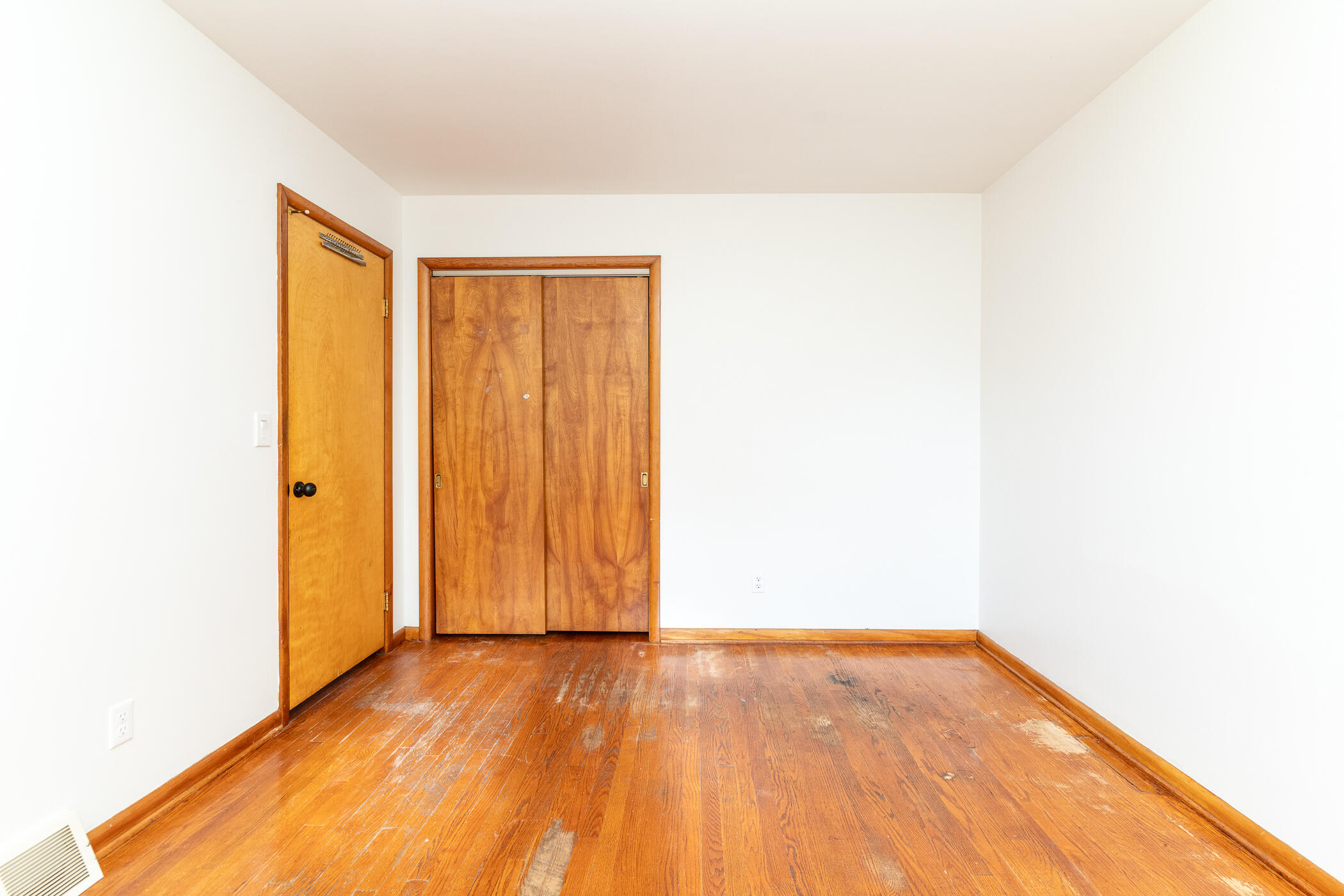 825 Forest Street Property Photo 33