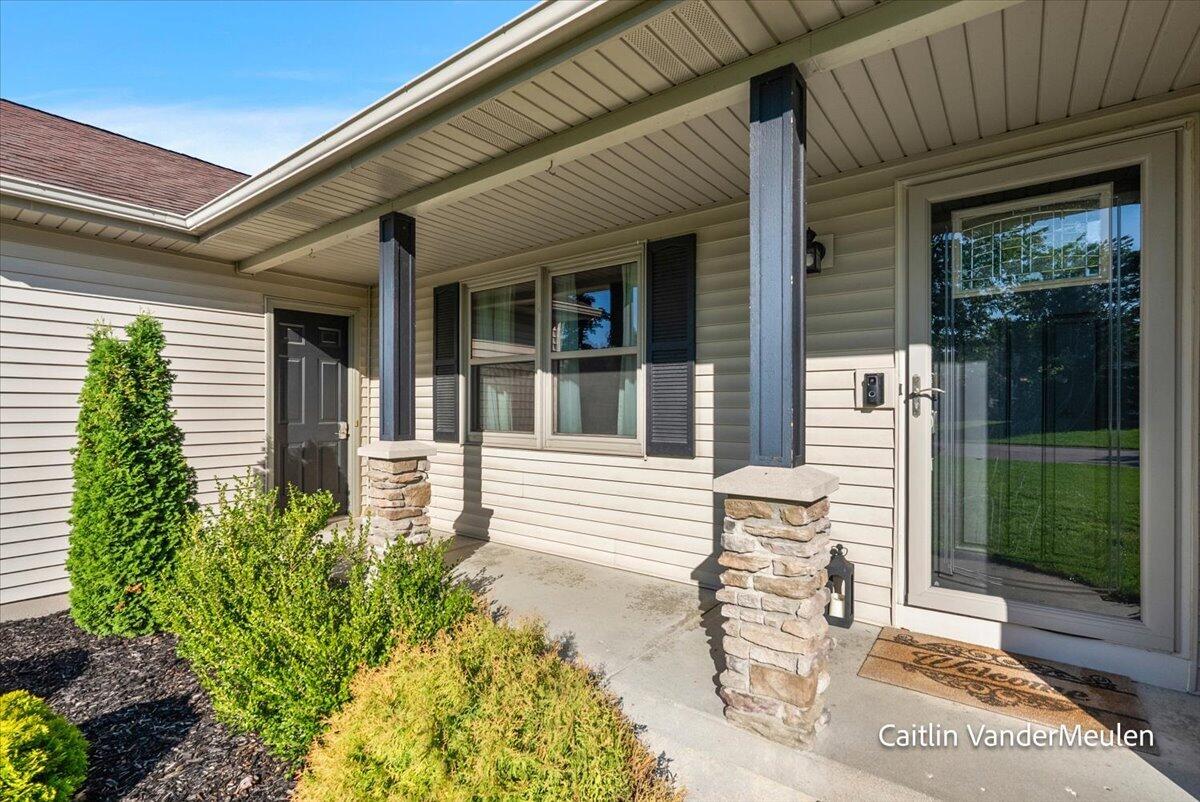 11421 Prairie Avenue Property Photo 6