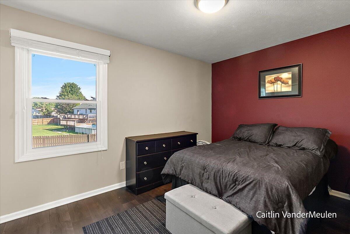 11421 Prairie Avenue Property Photo 27