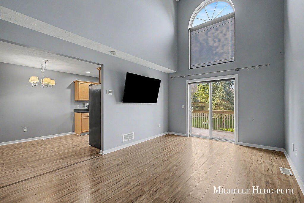 2984 Edgestone Drive 22 Property Photo 2