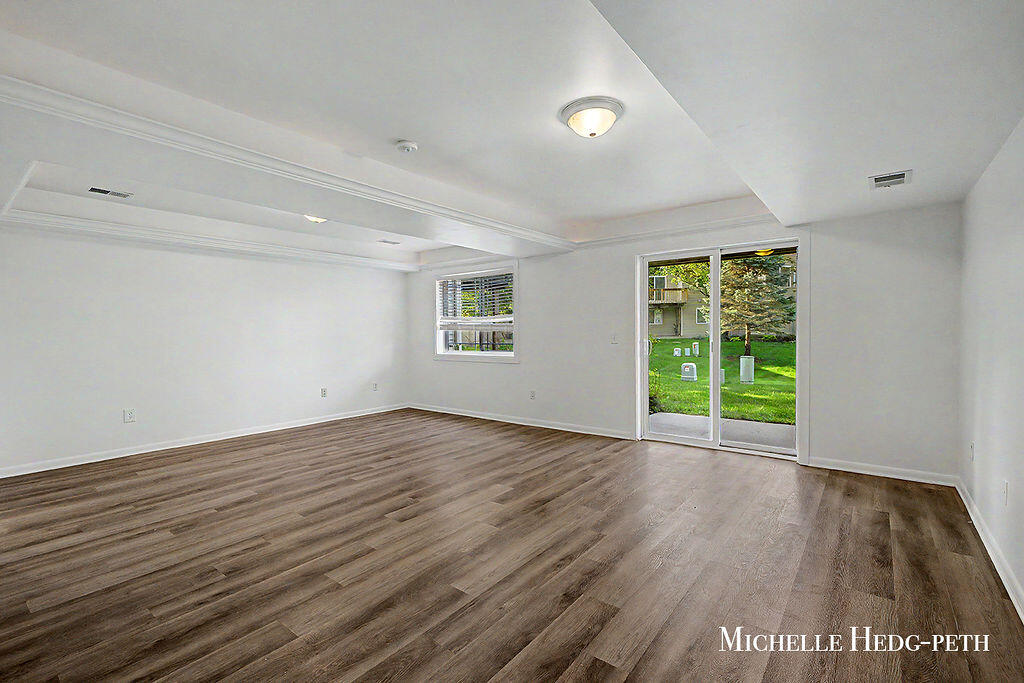 2984 Edgestone Drive 22 Property Photo 14