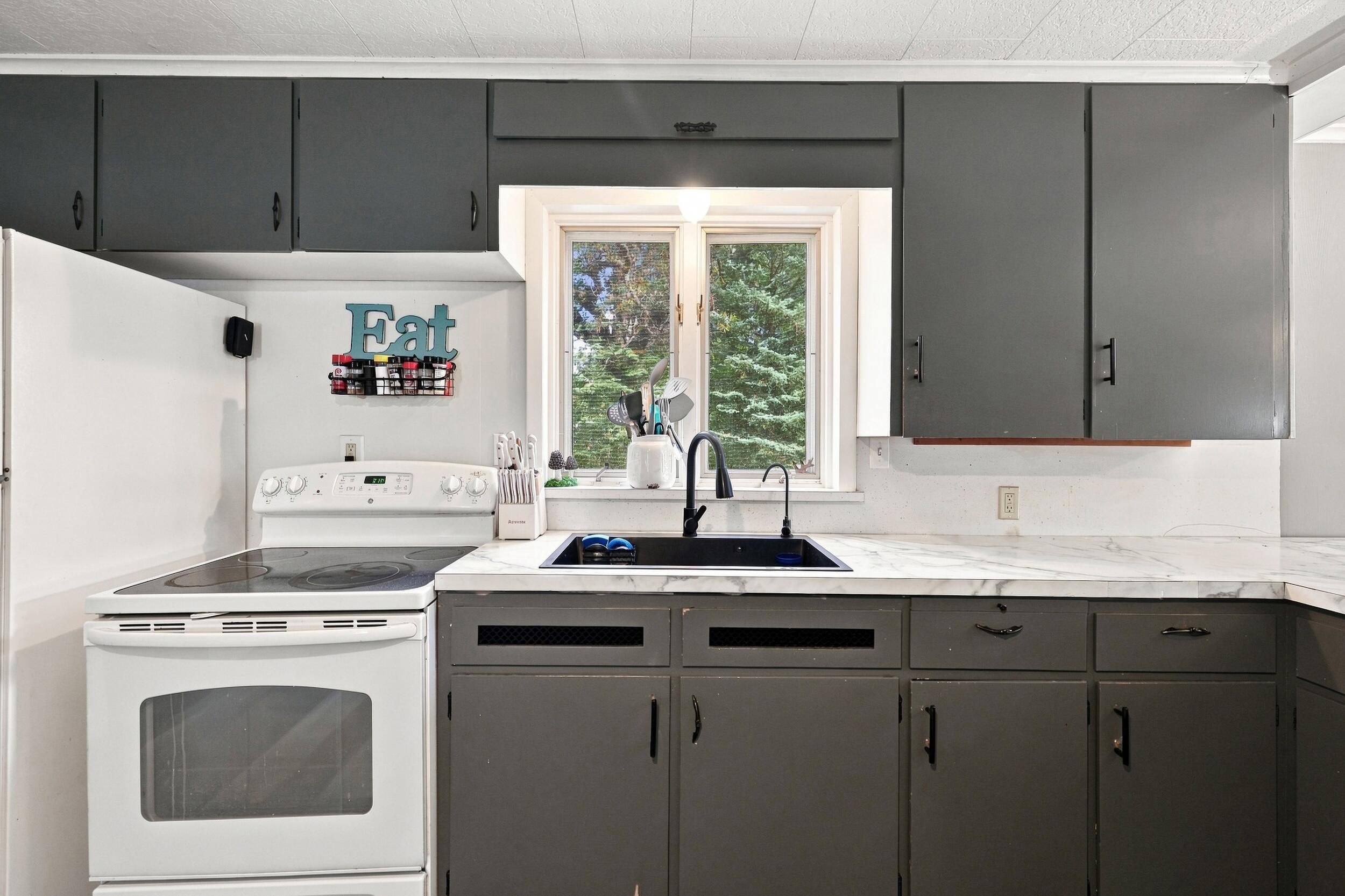 7531 County Farm Road Property Photo 6
