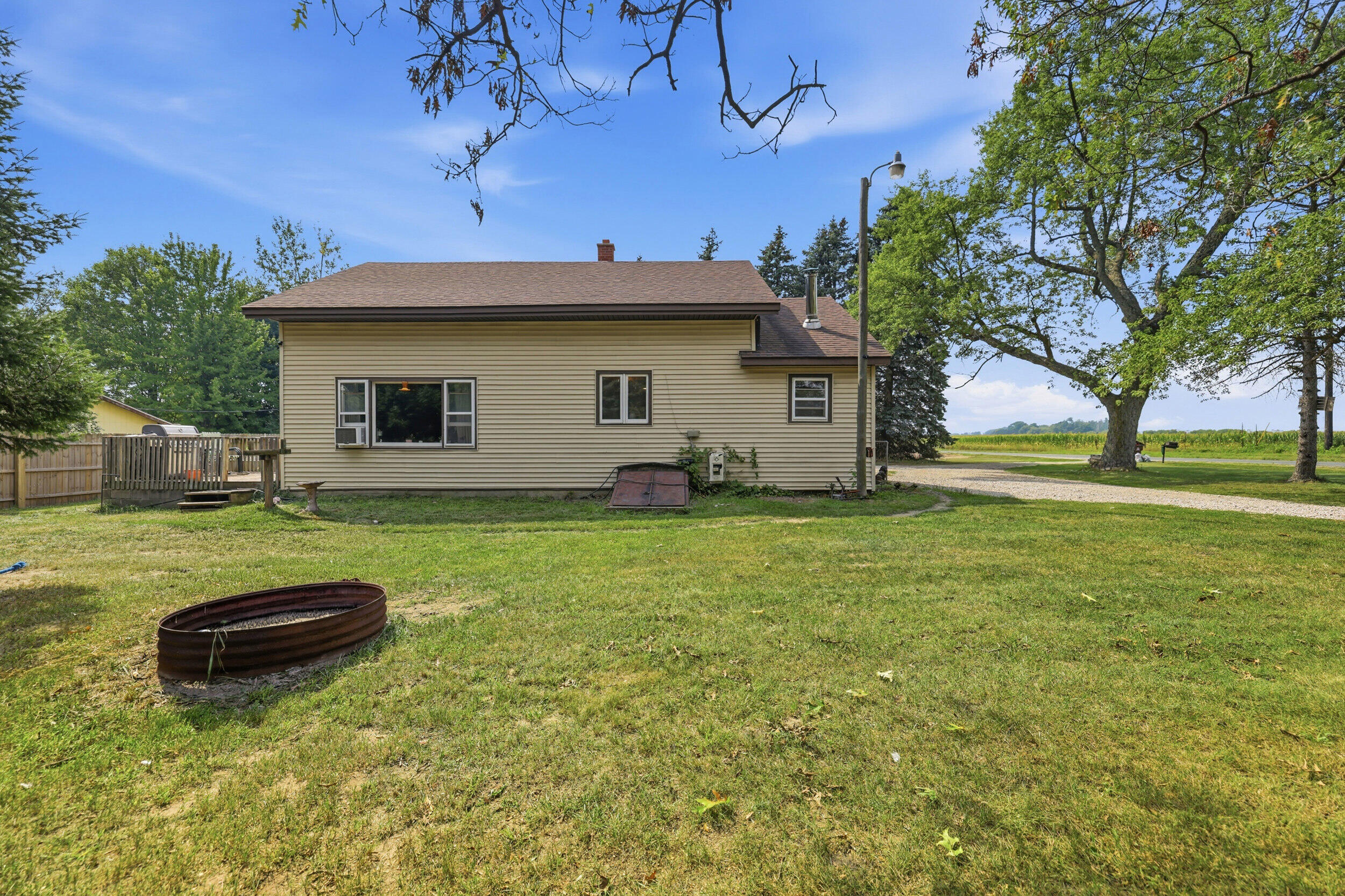 7531 County Farm Road Property Photo 28