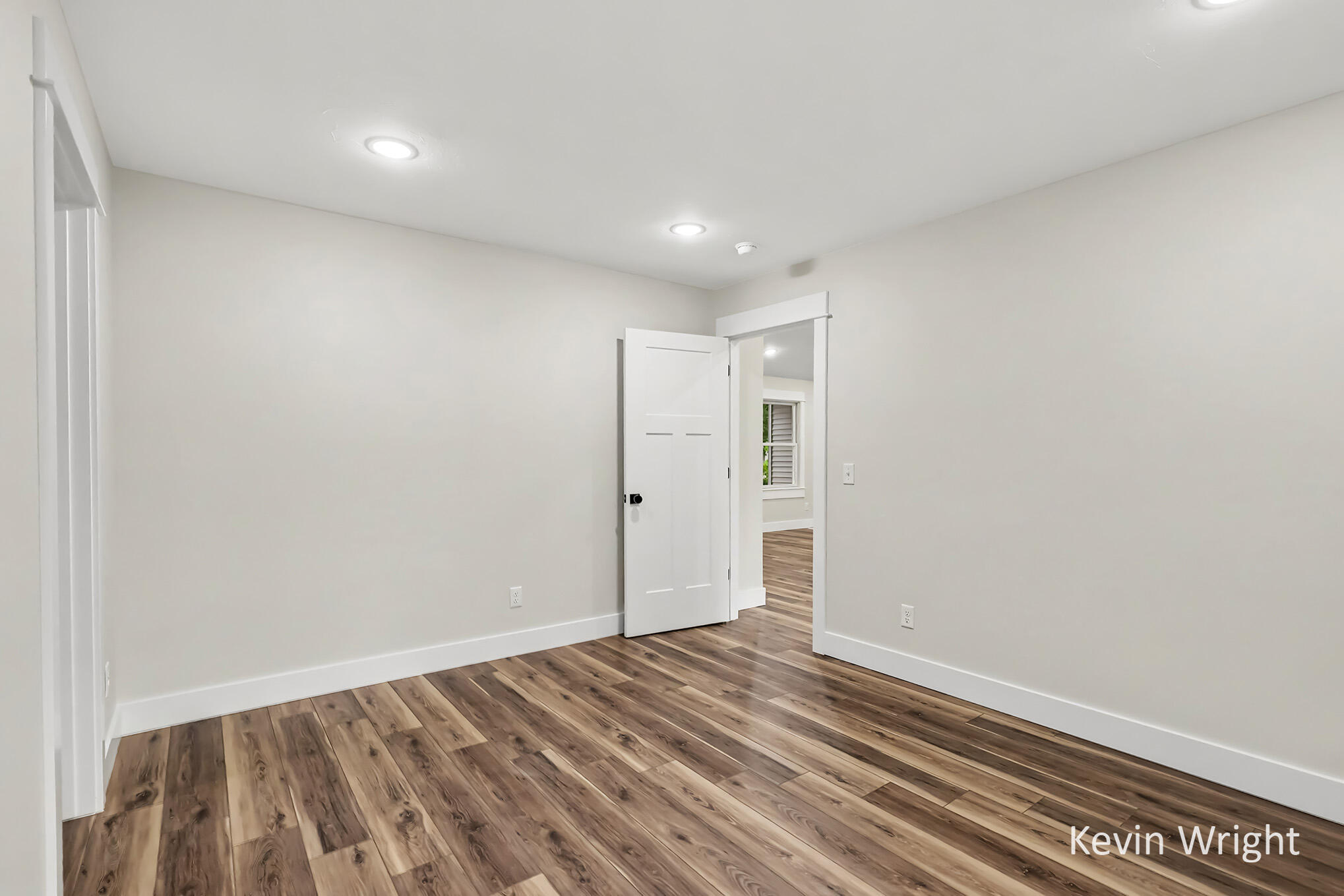 420 West Street Property Photo 13