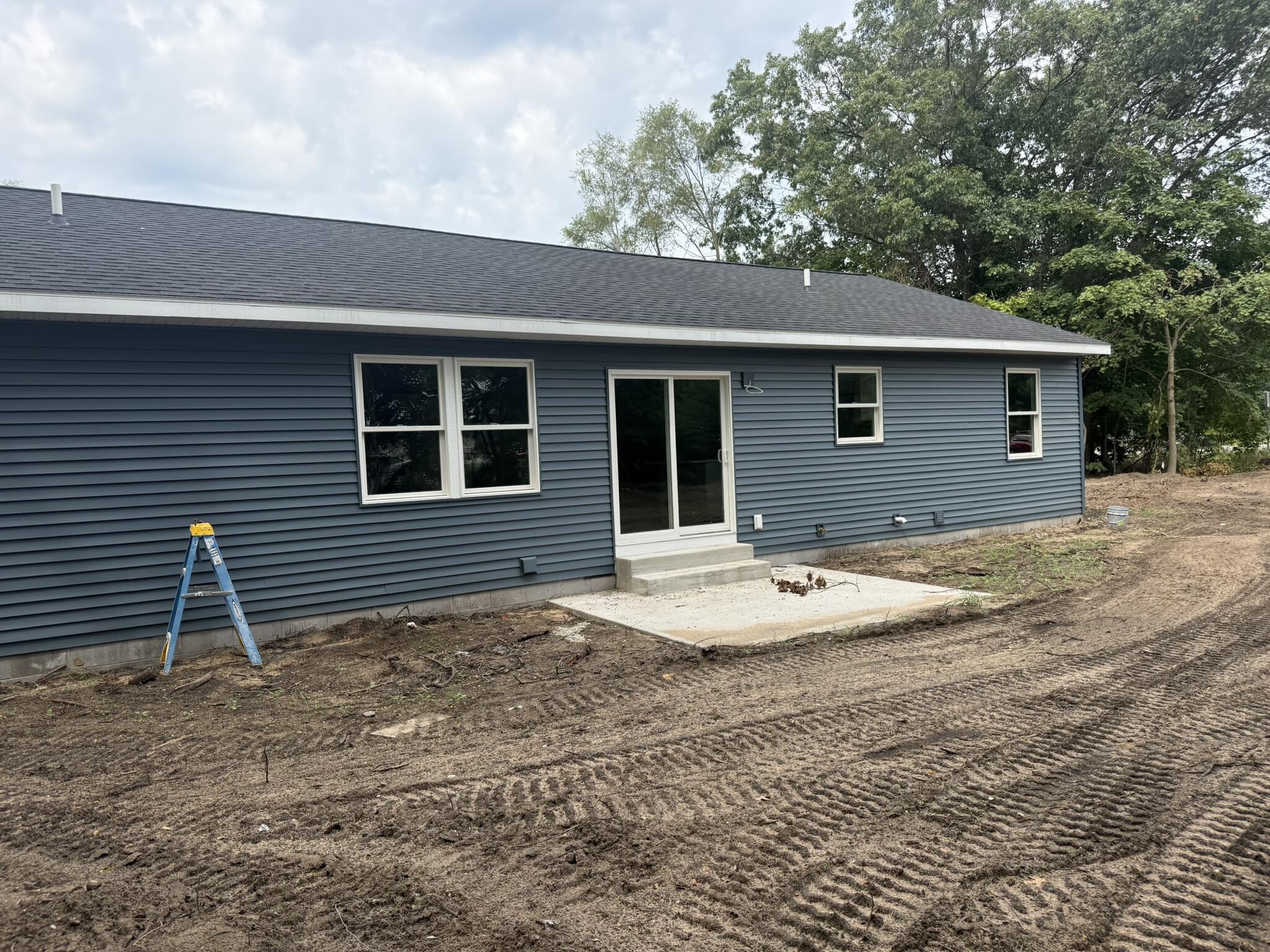 420 West Street Property Photo 15