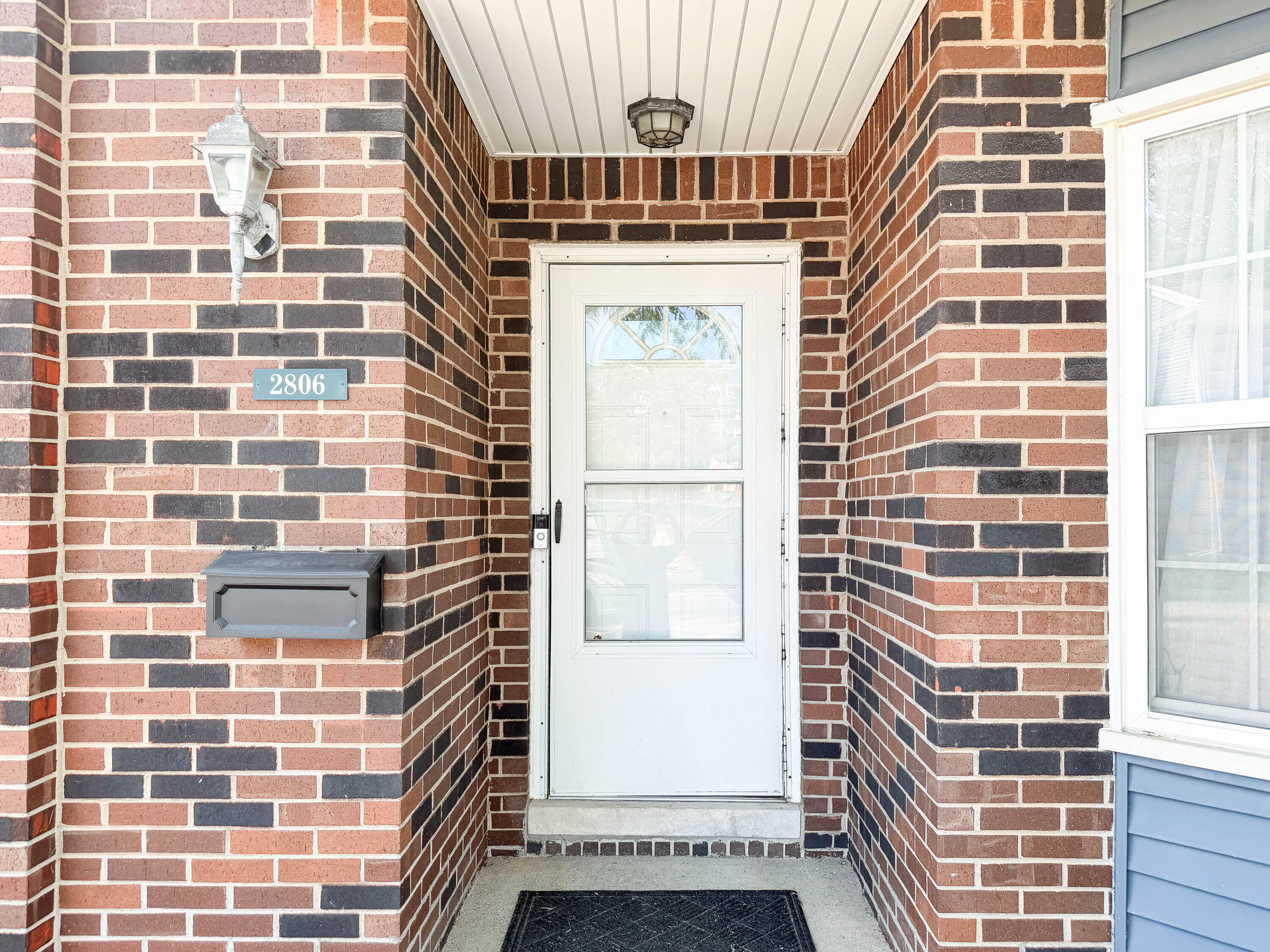 2806 Page Avenue Property Photo 5