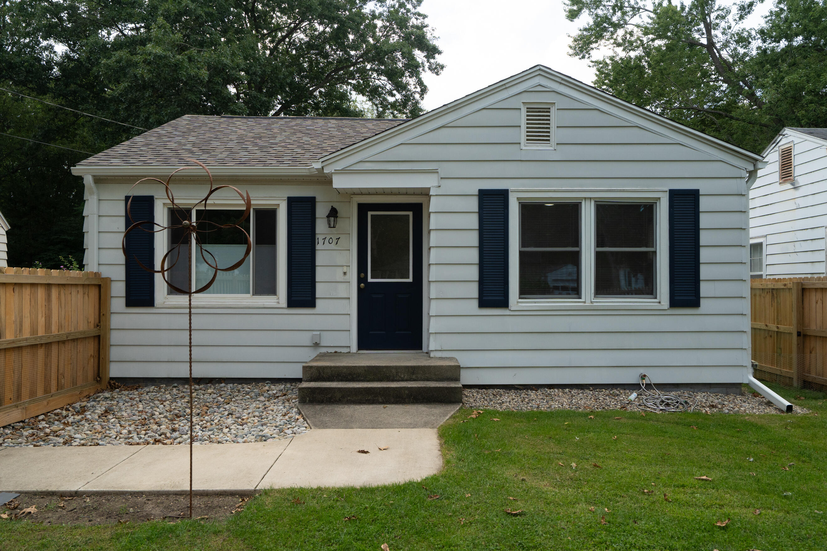 1707 Texel Drive Property Photo 1