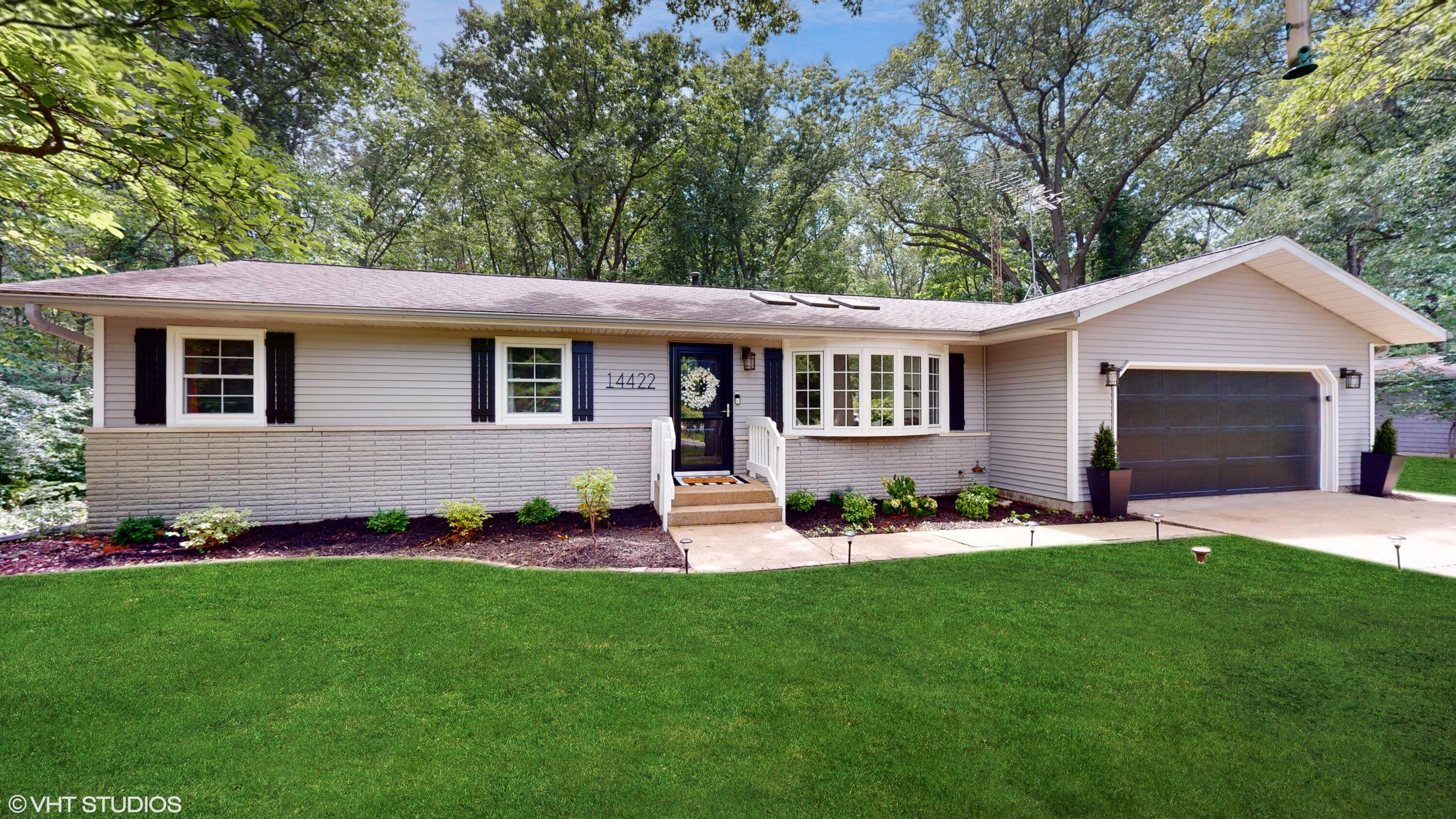 14422 Evergreen Drive Property Photo 1
