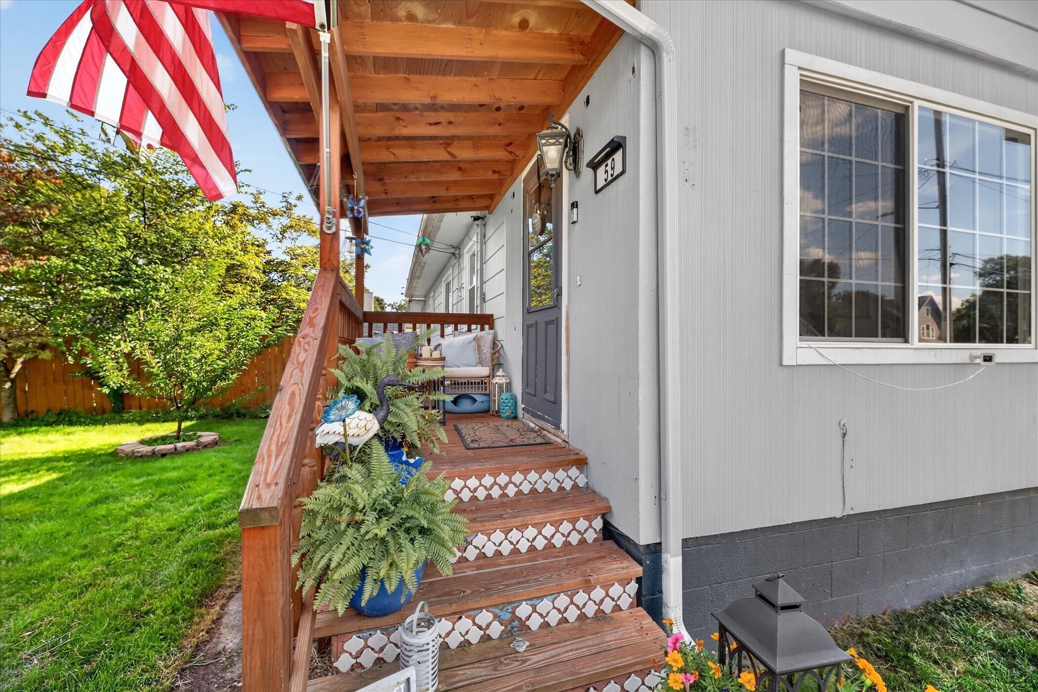 59 Winter Street Property Photo 4