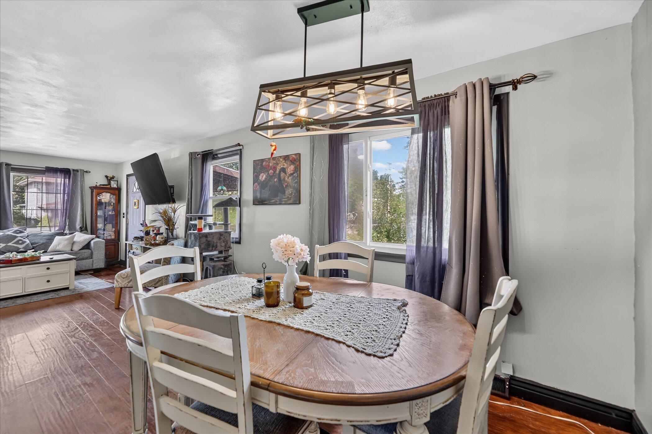 59 Winter Street Property Photo 8