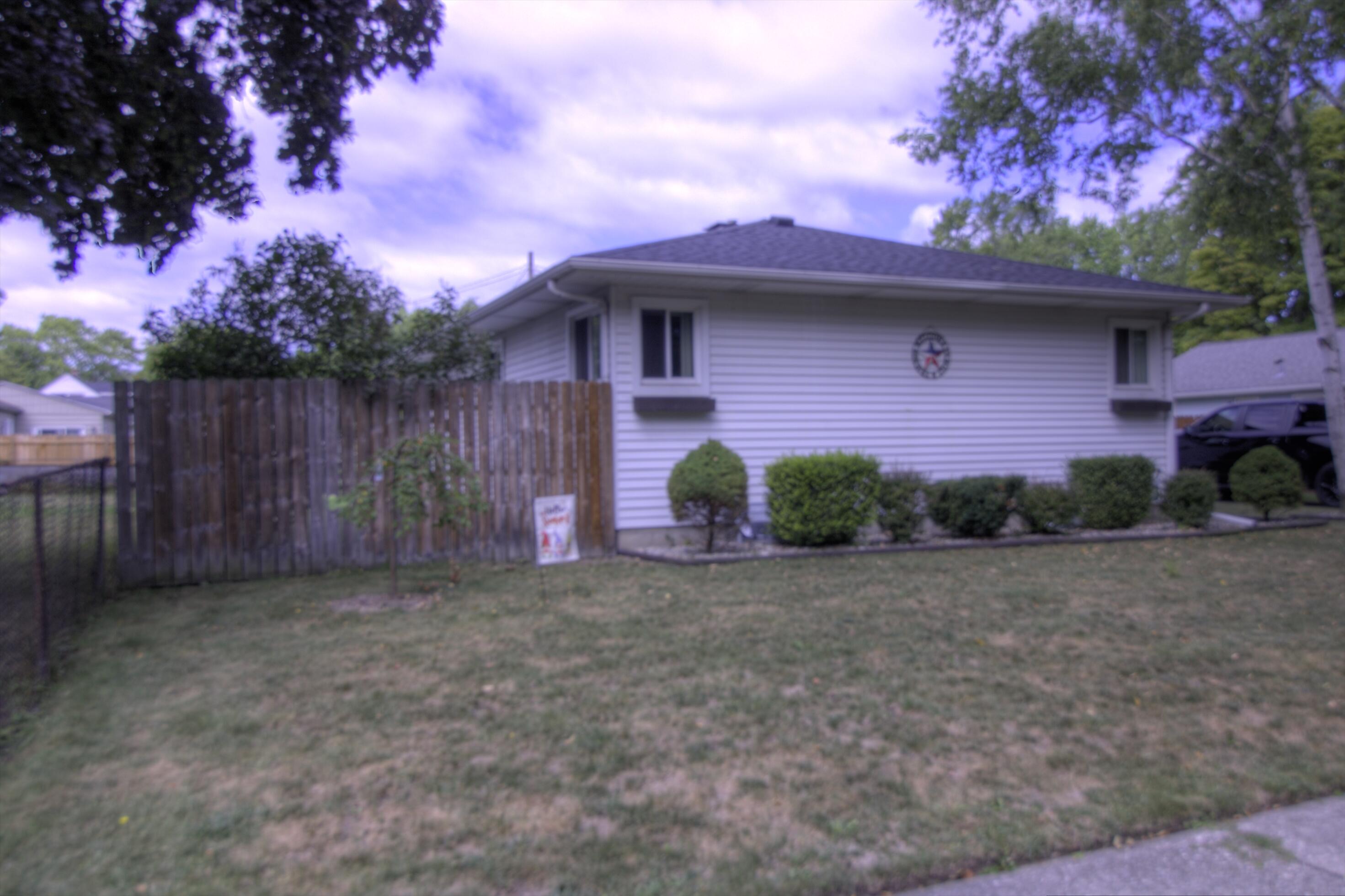 2309 Mayfield Road Property Photo 3