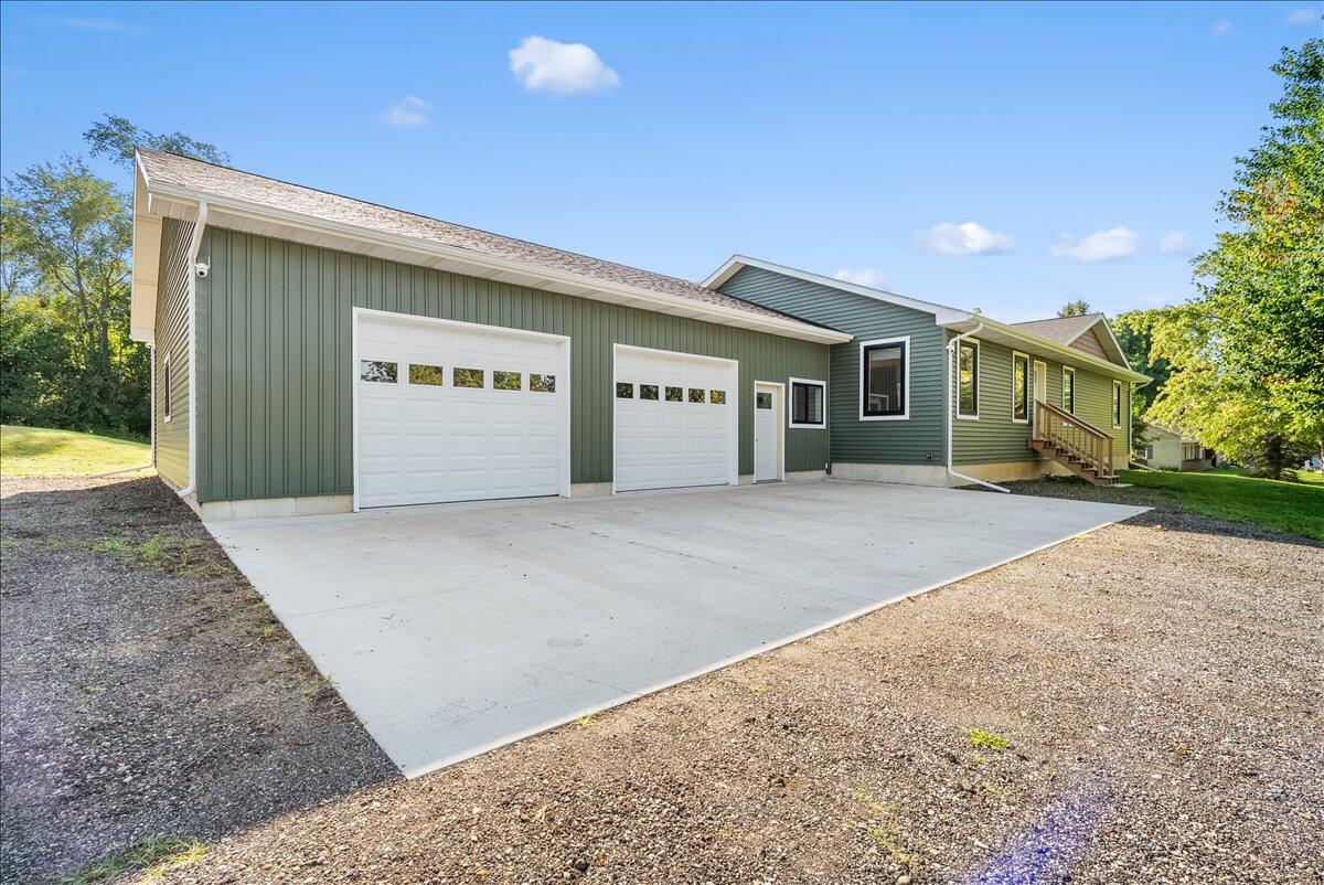 3867 Edgar Road Property Photo 4