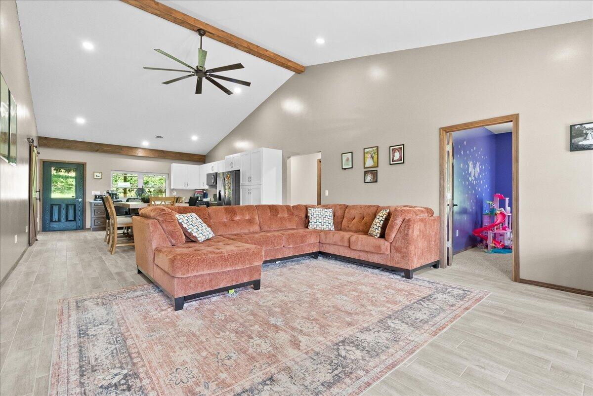 25455 L Drive N Property Photo 10