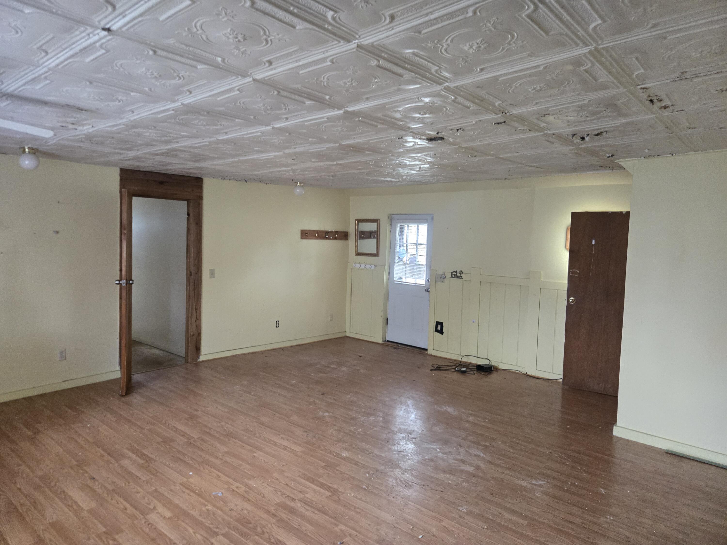 2582 E Michigan Street Property Photo 4