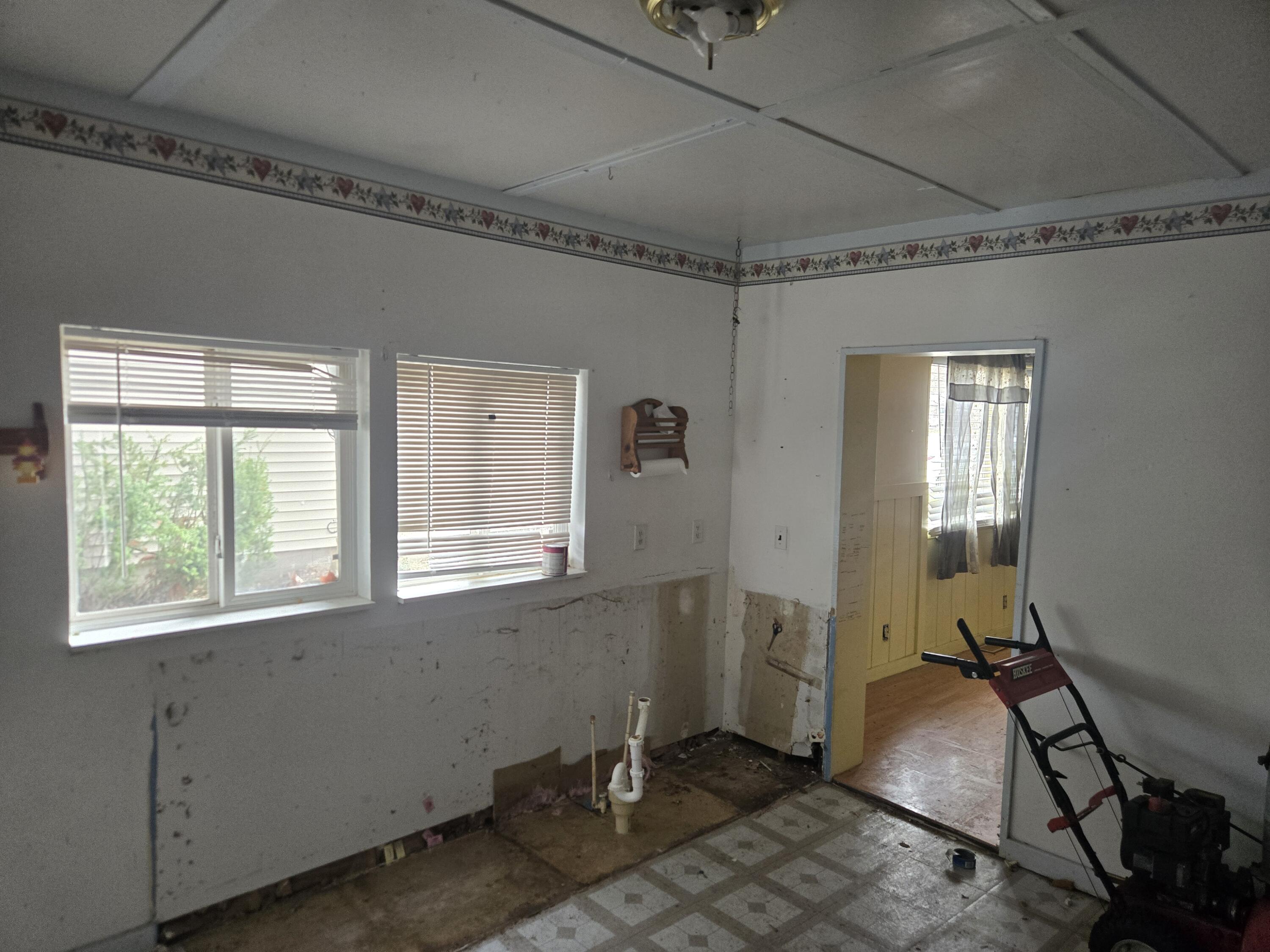 2582 E Michigan Street Property Photo 11
