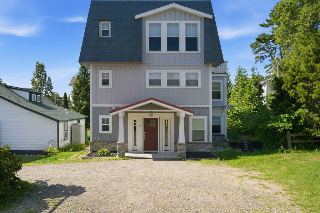 43 N Shore Drive Property Photo 1