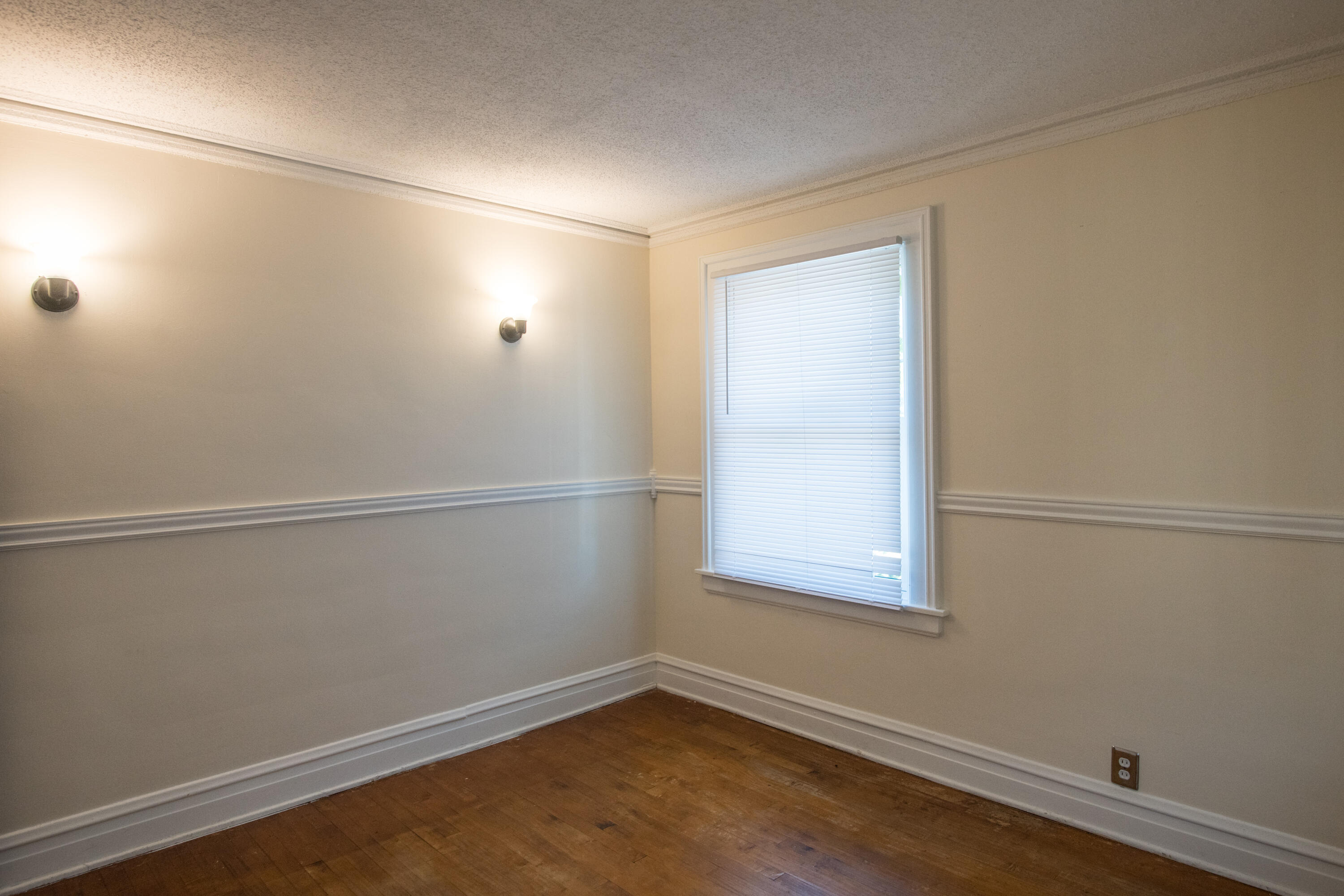 114 W Vine Street Property Photo 15