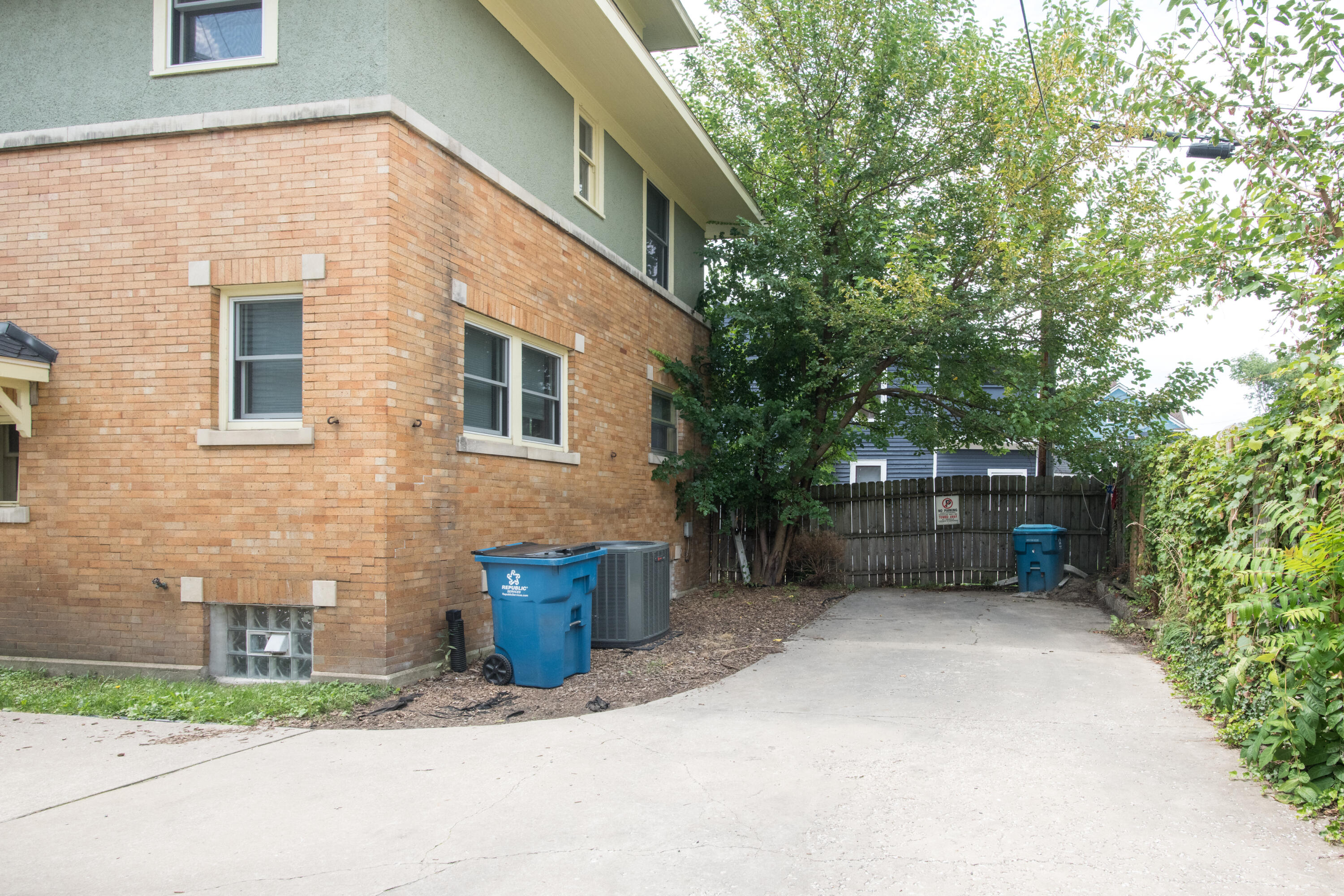 114 W Vine Street Property Photo 21