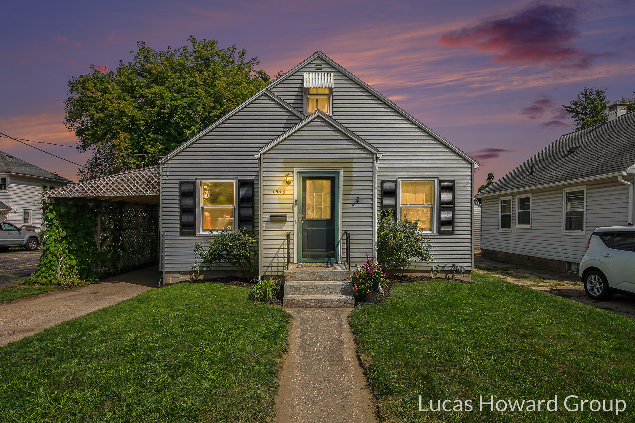 1546 Powers Avenue Nw Property Photo 1