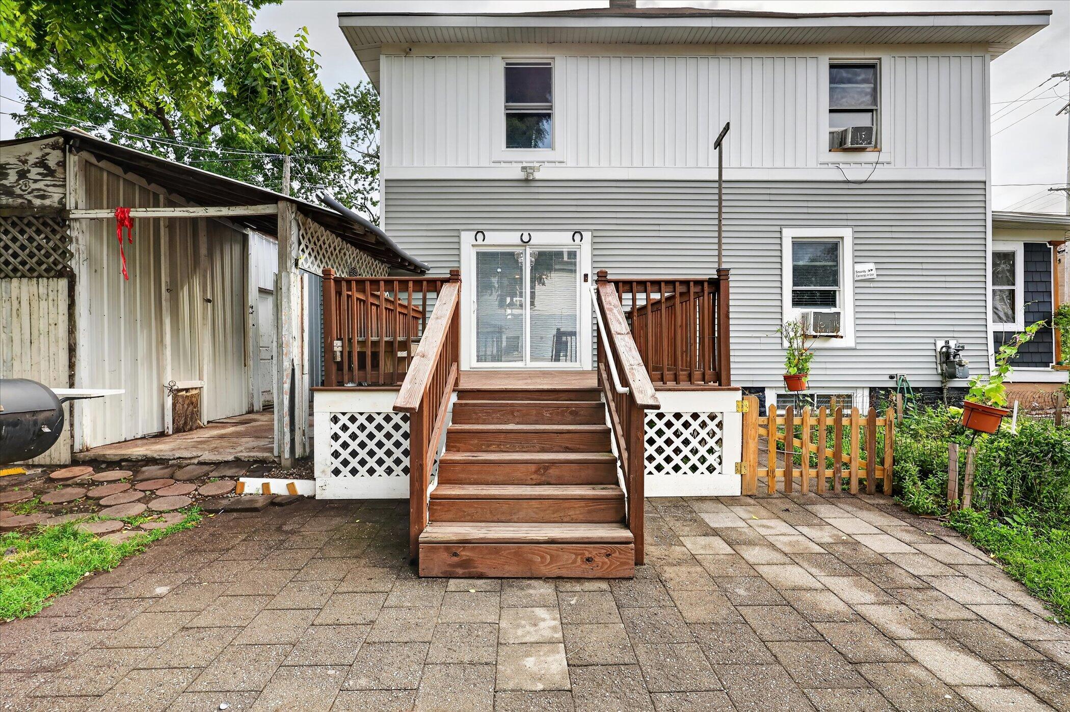 243 Delaware Street Se Property Photo 40