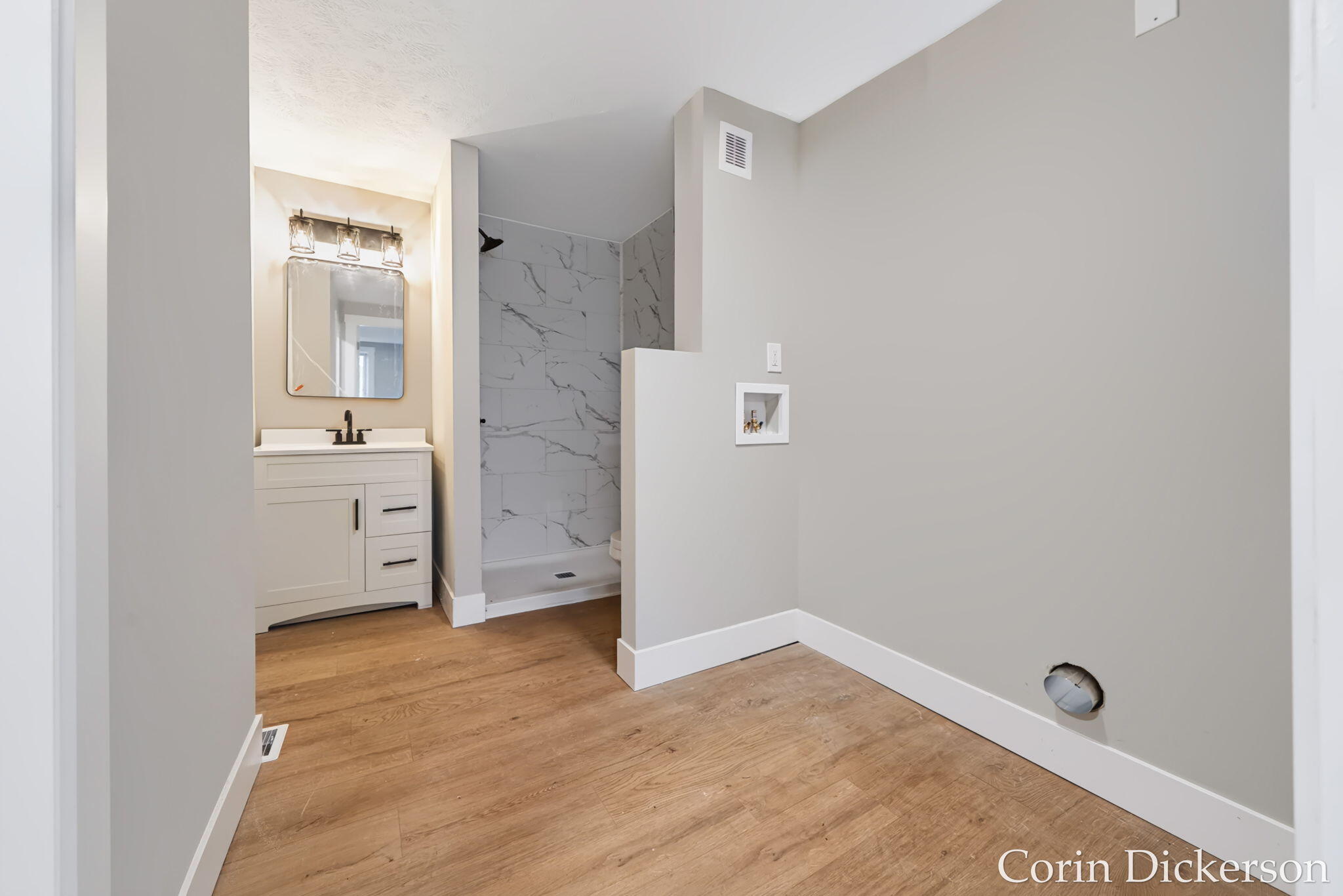 108 S Michigan Avenue Property Photo 17