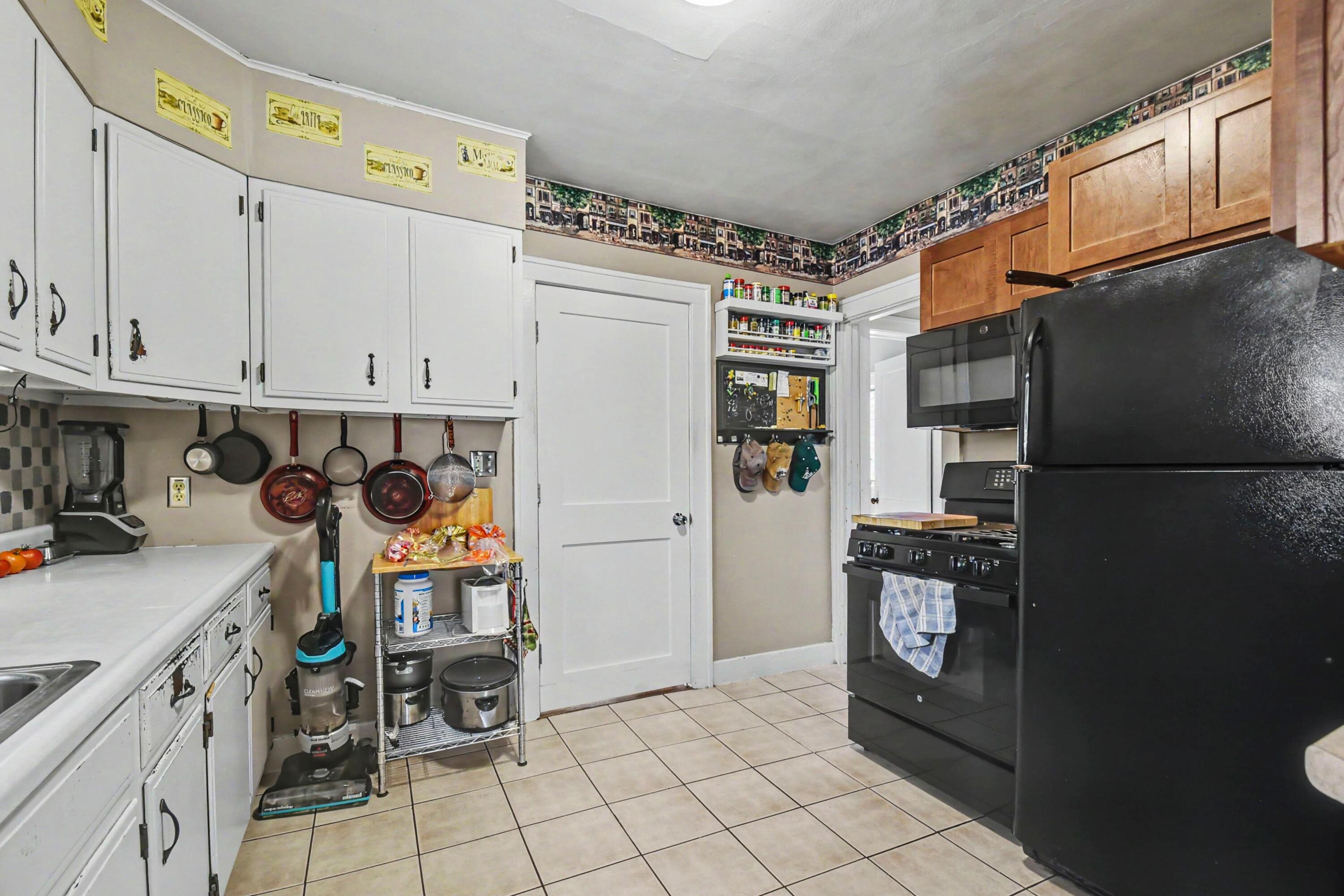 4858 Walton Avenue Sw Property Photo 5