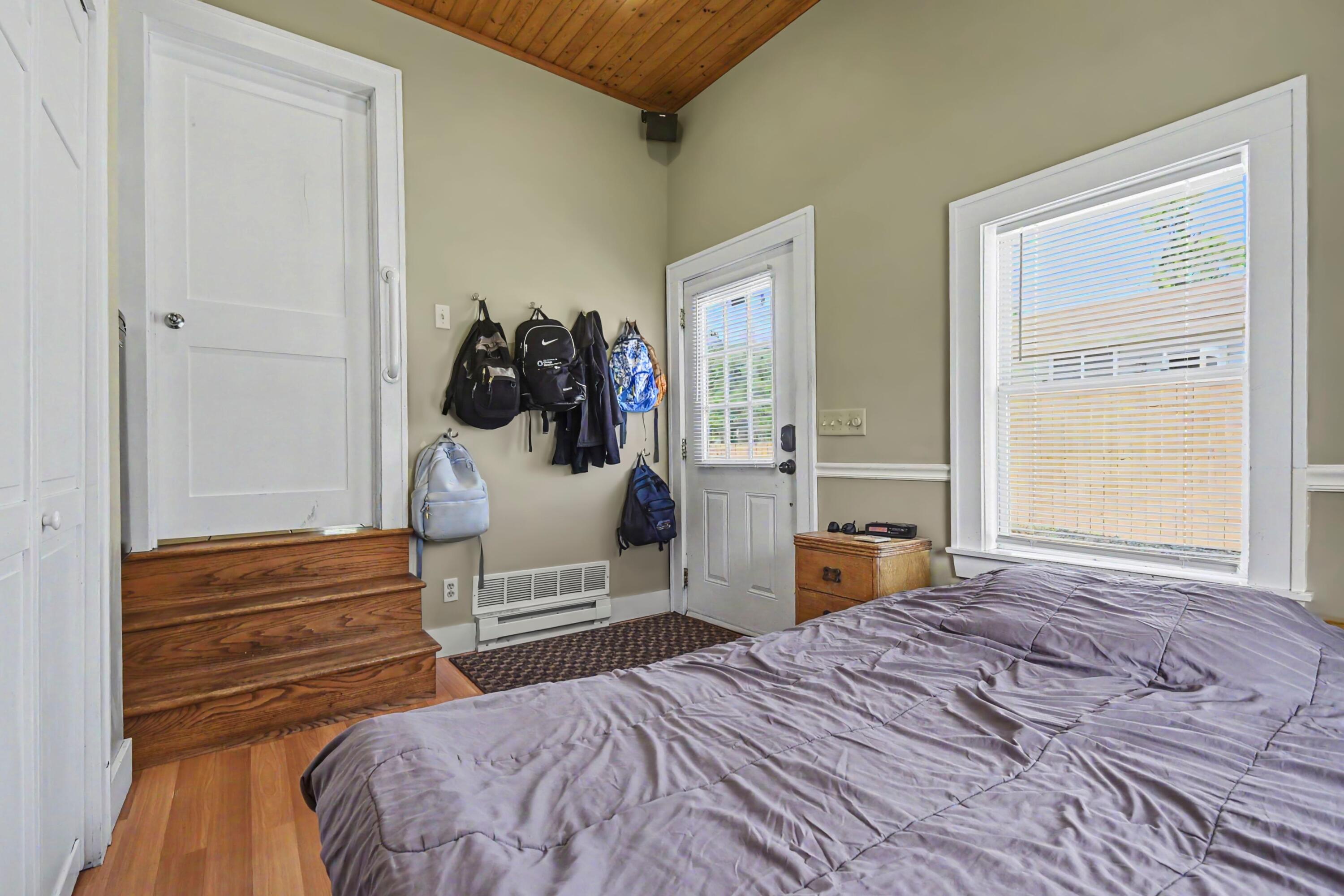 4858 Walton Avenue Sw Property Photo 9