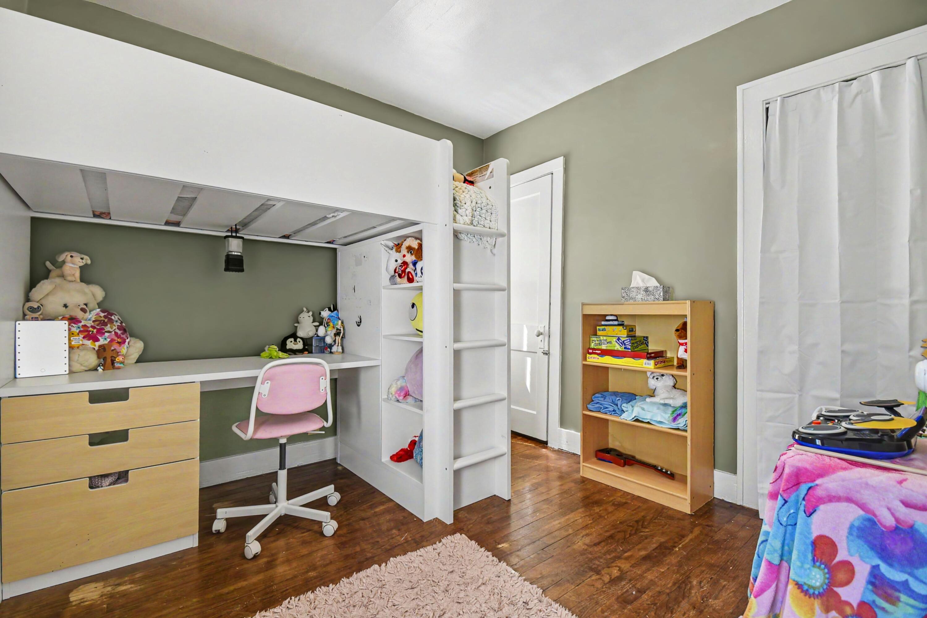 4858 Walton Avenue Sw Property Photo 10