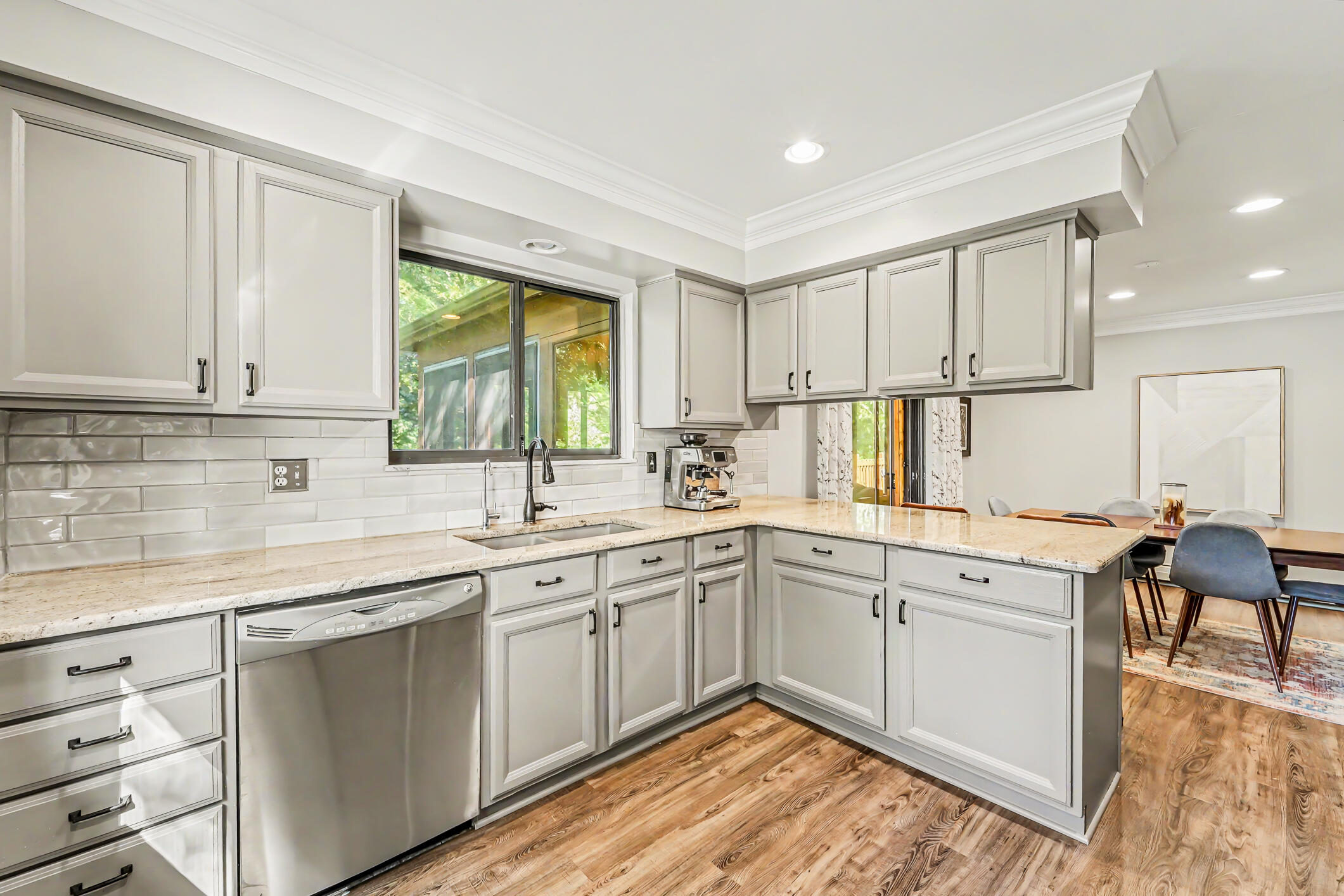 6549 Napier Road Property Photo 12