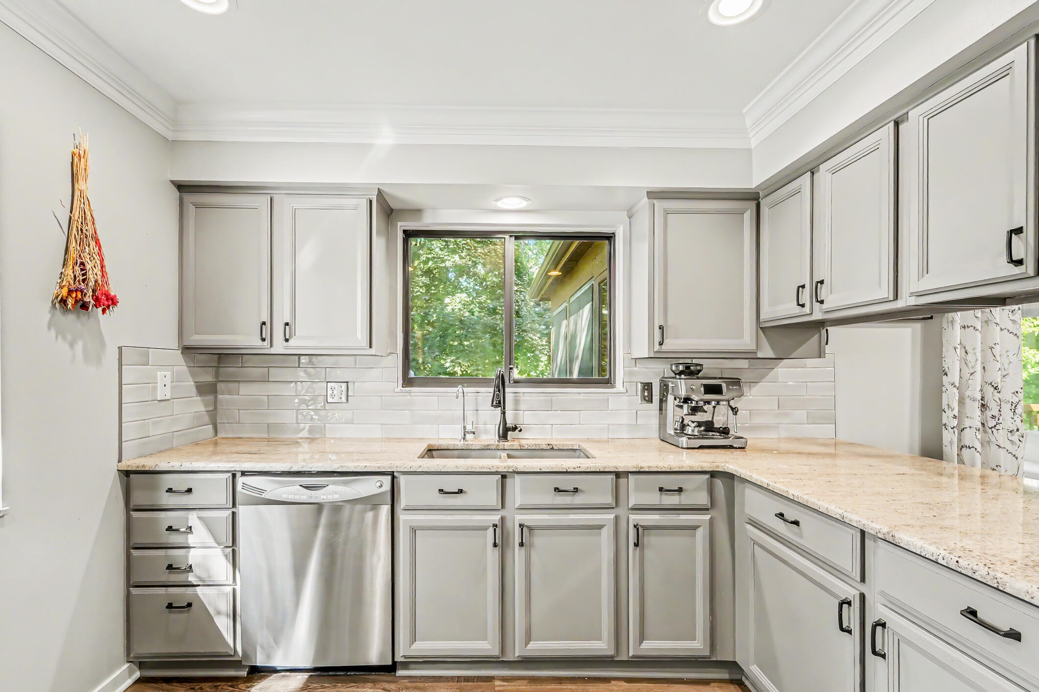 6549 Napier Road Property Photo 14