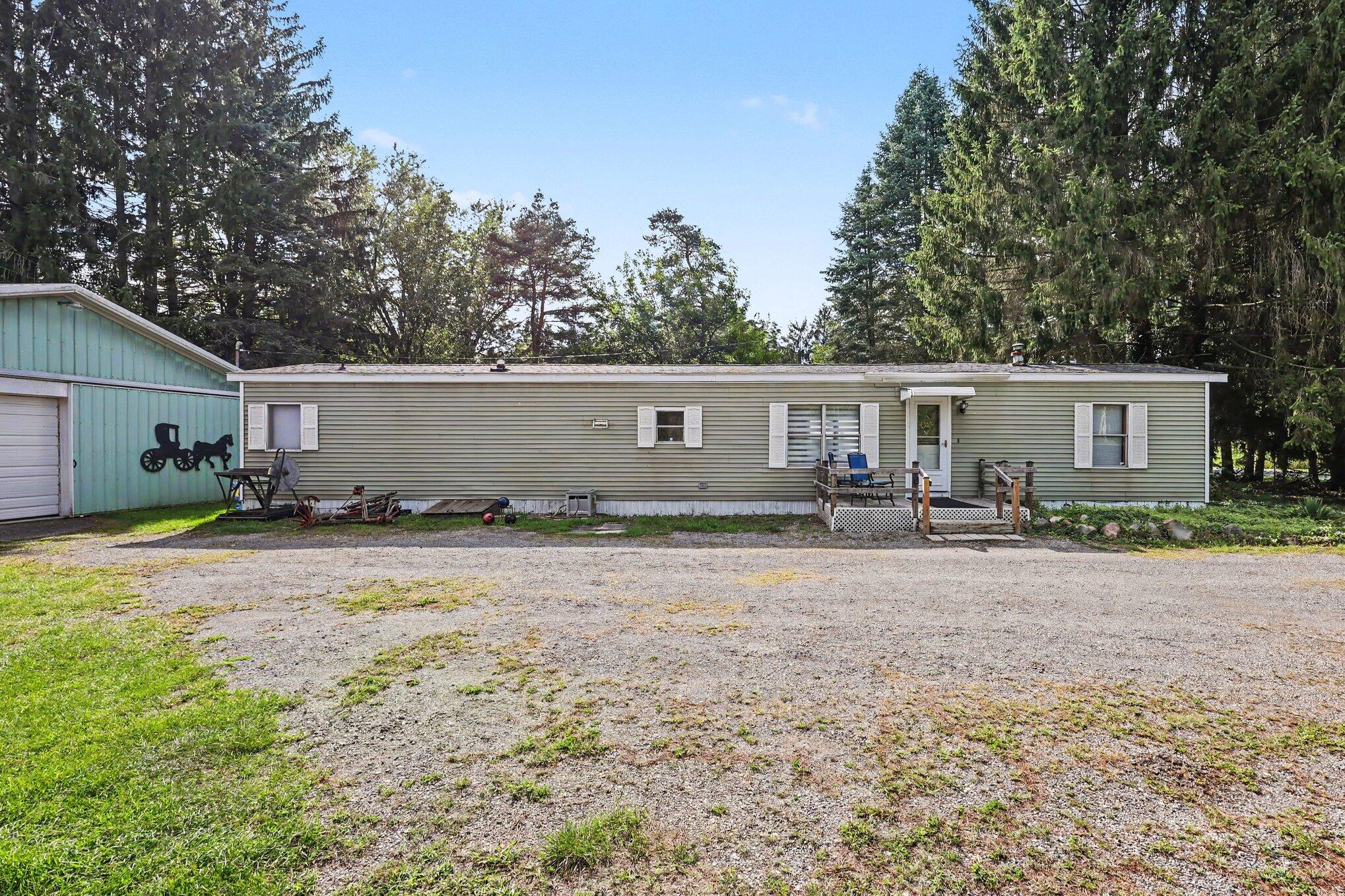 2791 Kinneville Road Property Photo 2