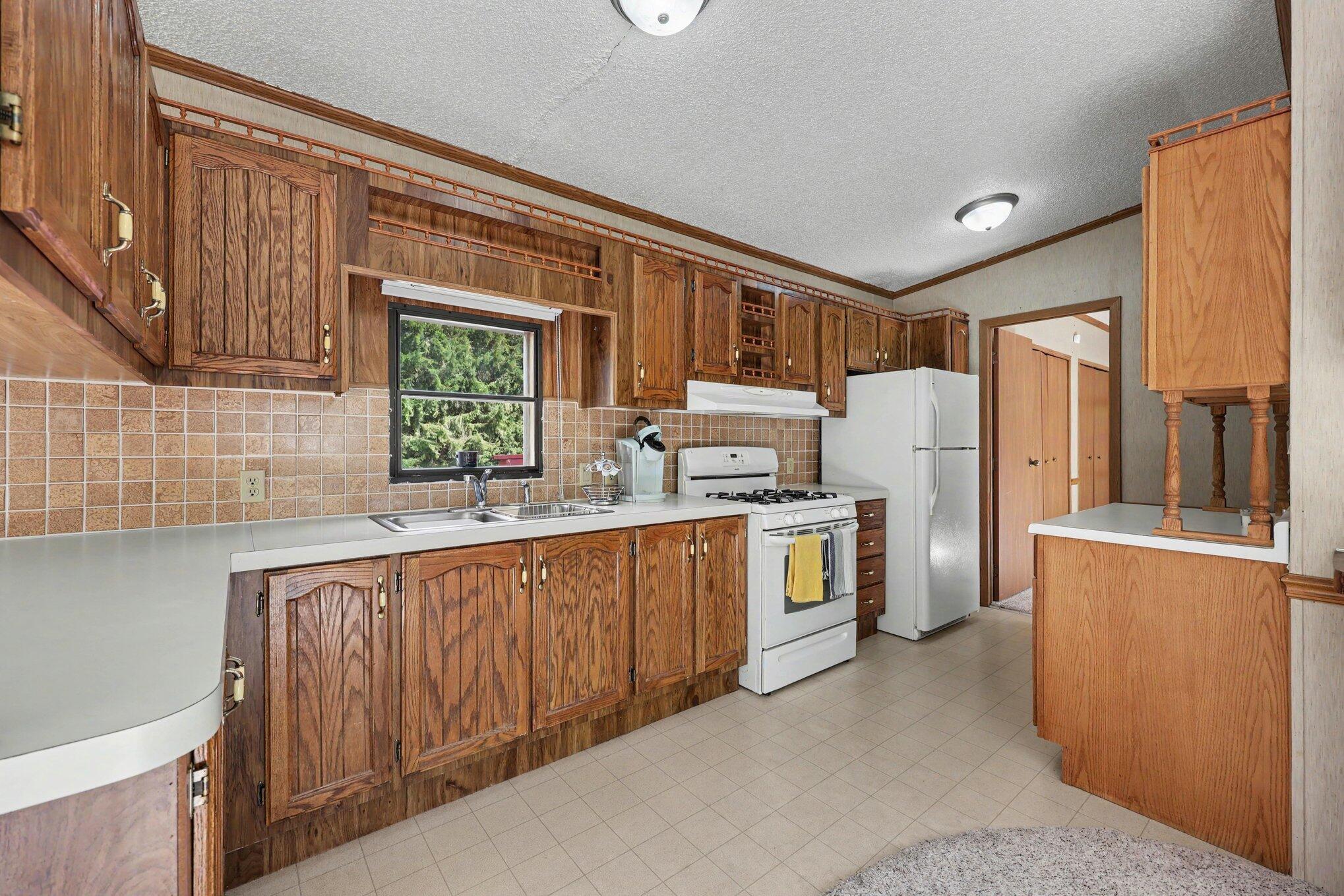 2791 Kinneville Road Property Photo 6