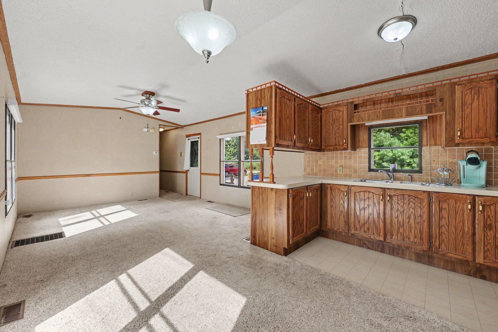 2791 Kinneville Road Property Photo 7