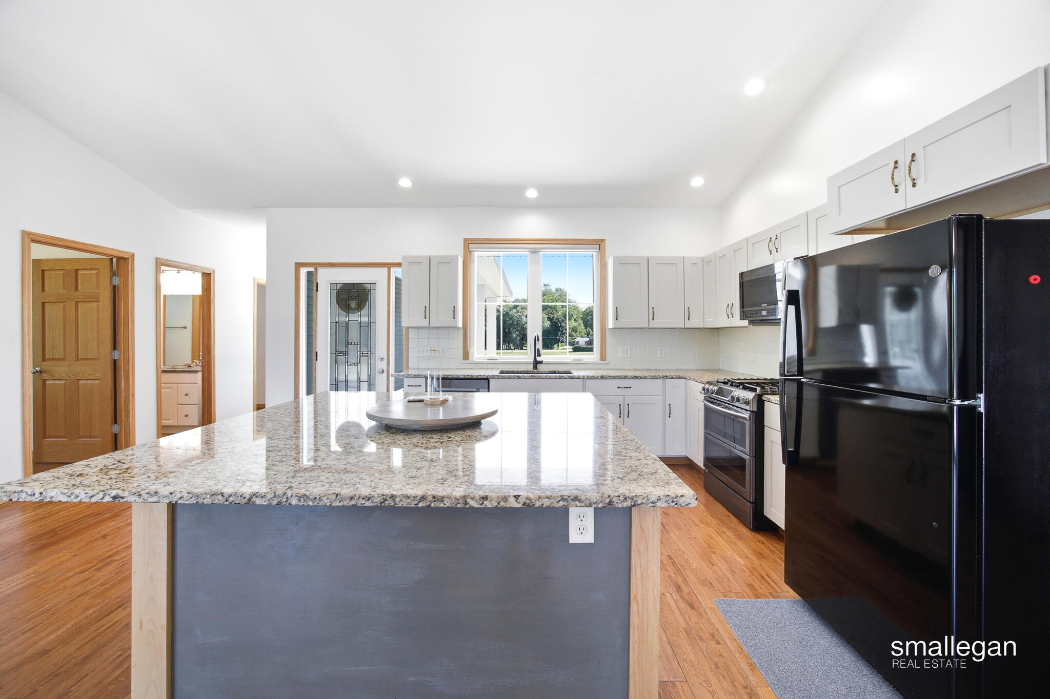 8165 Alpine Avenue Nw Property Photo 5
