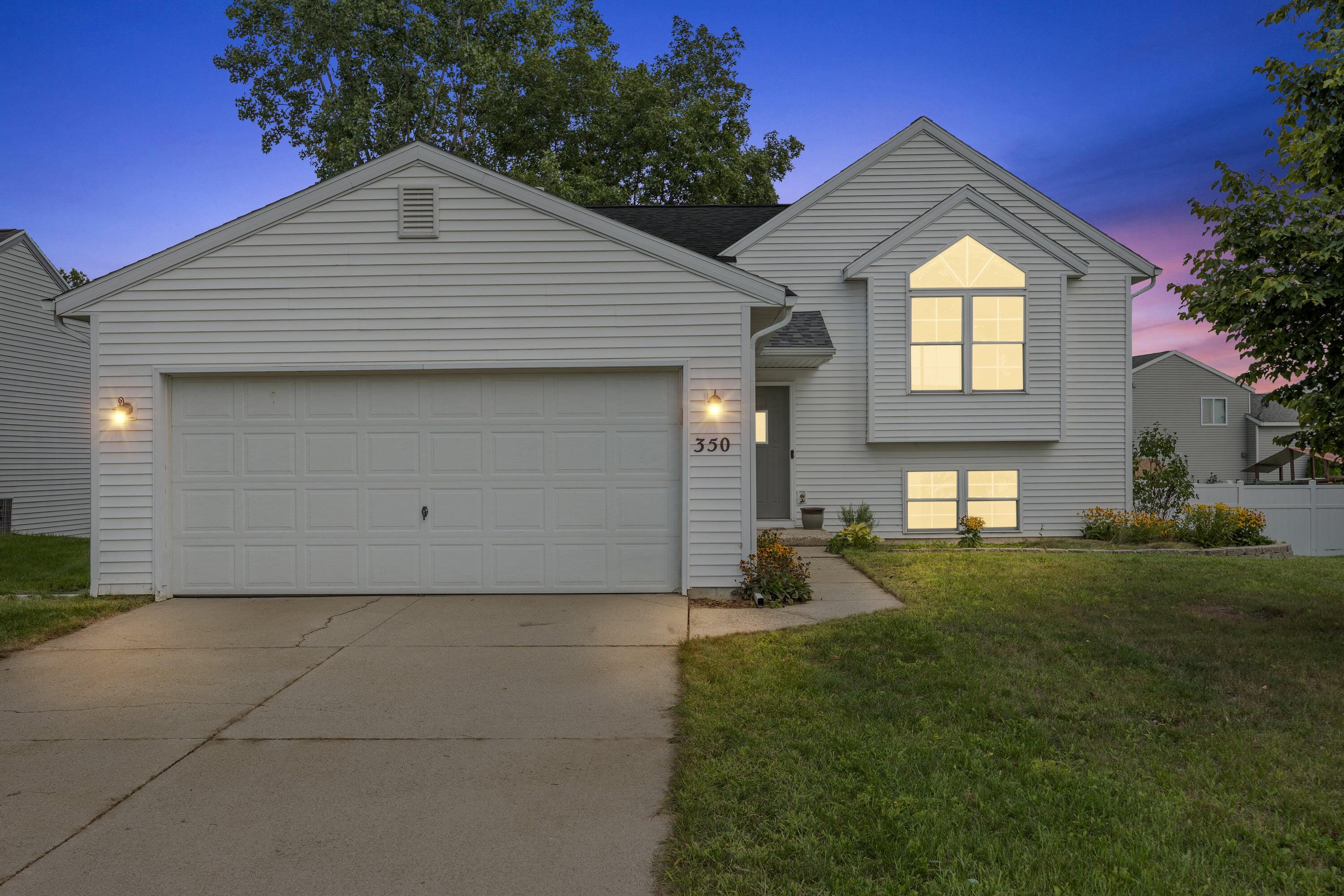 350 Tall Grass Drive Property Photo 1