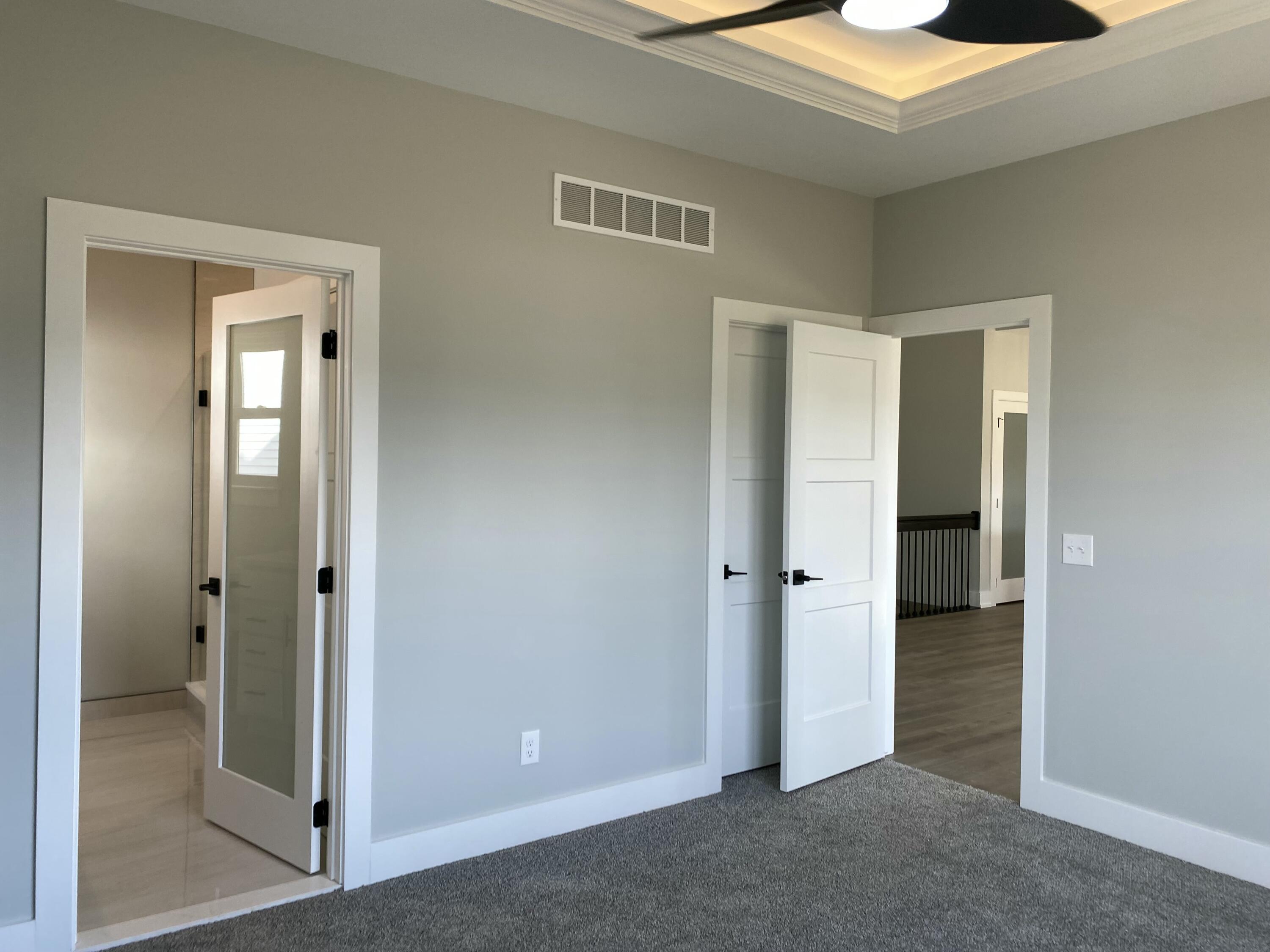 558 Falcon Drive Property Photo 17