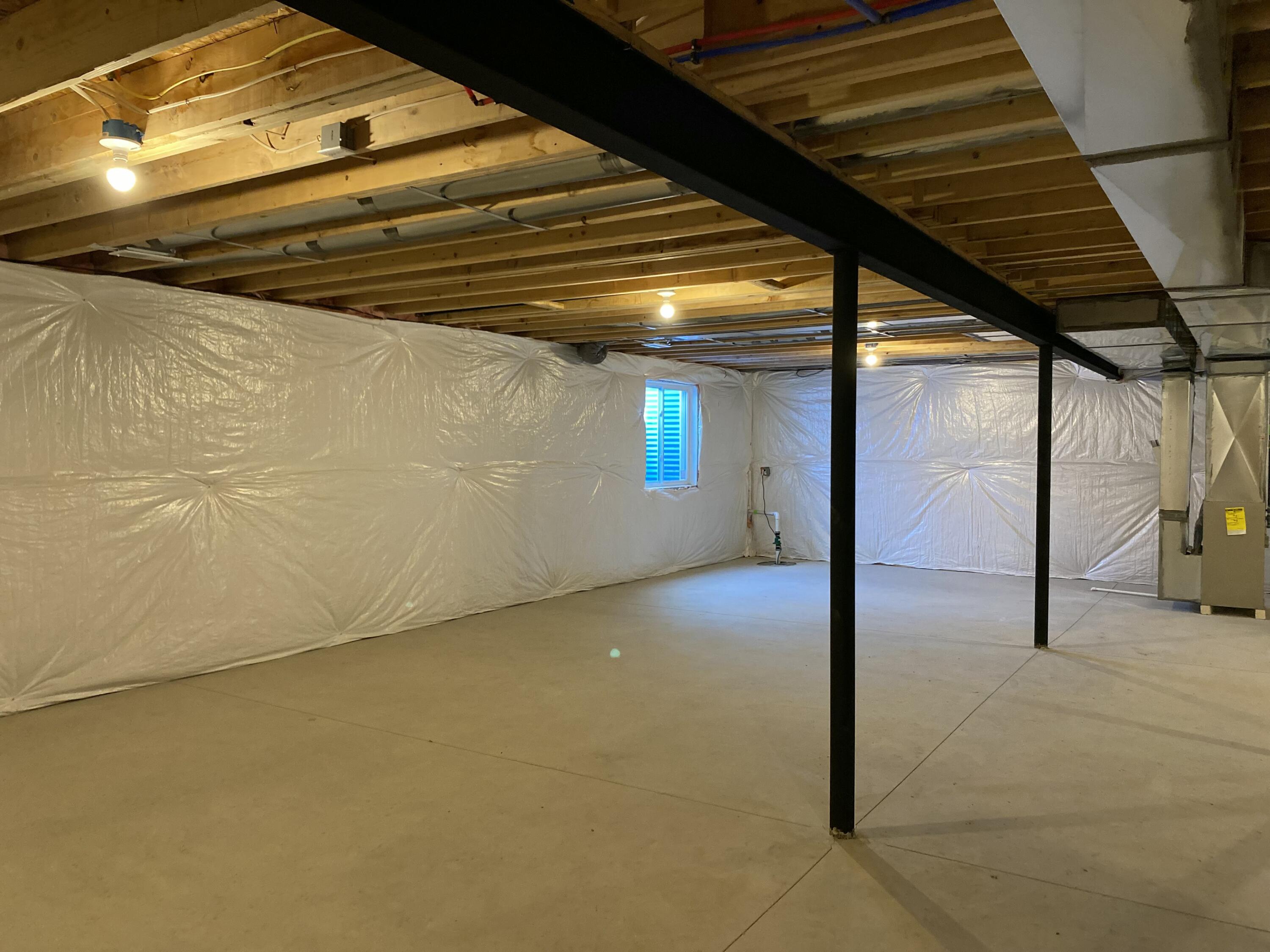 558 Falcon Drive Property Photo 26