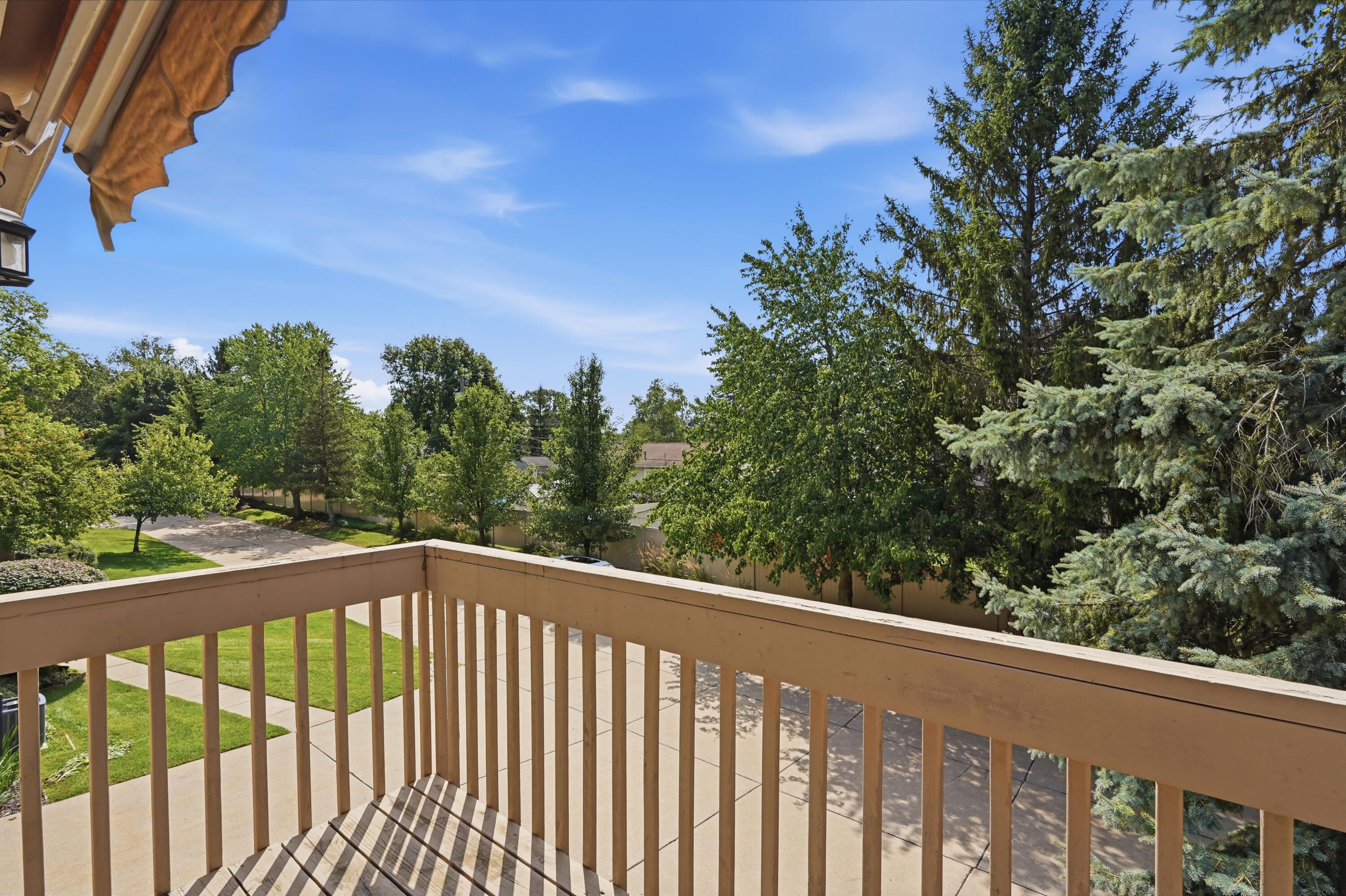 240 Pine Tree Ridge Drive 4 Property Photo 13