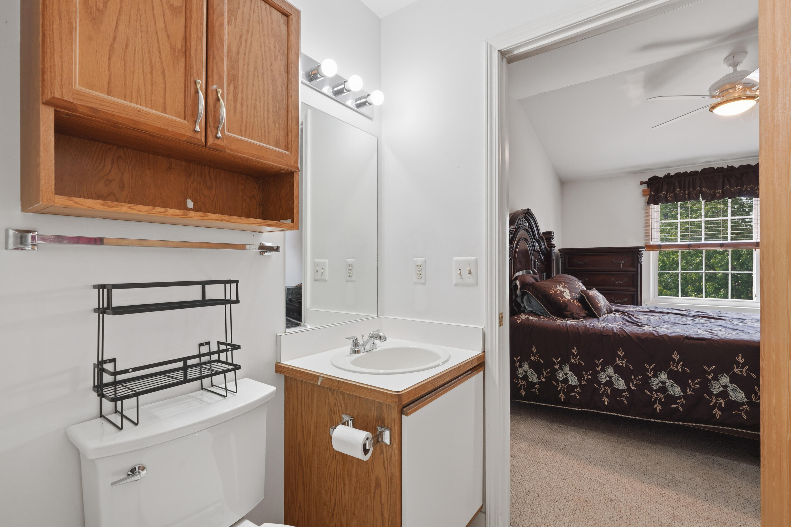 240 Pine Tree Ridge Drive 4 Property Photo 20