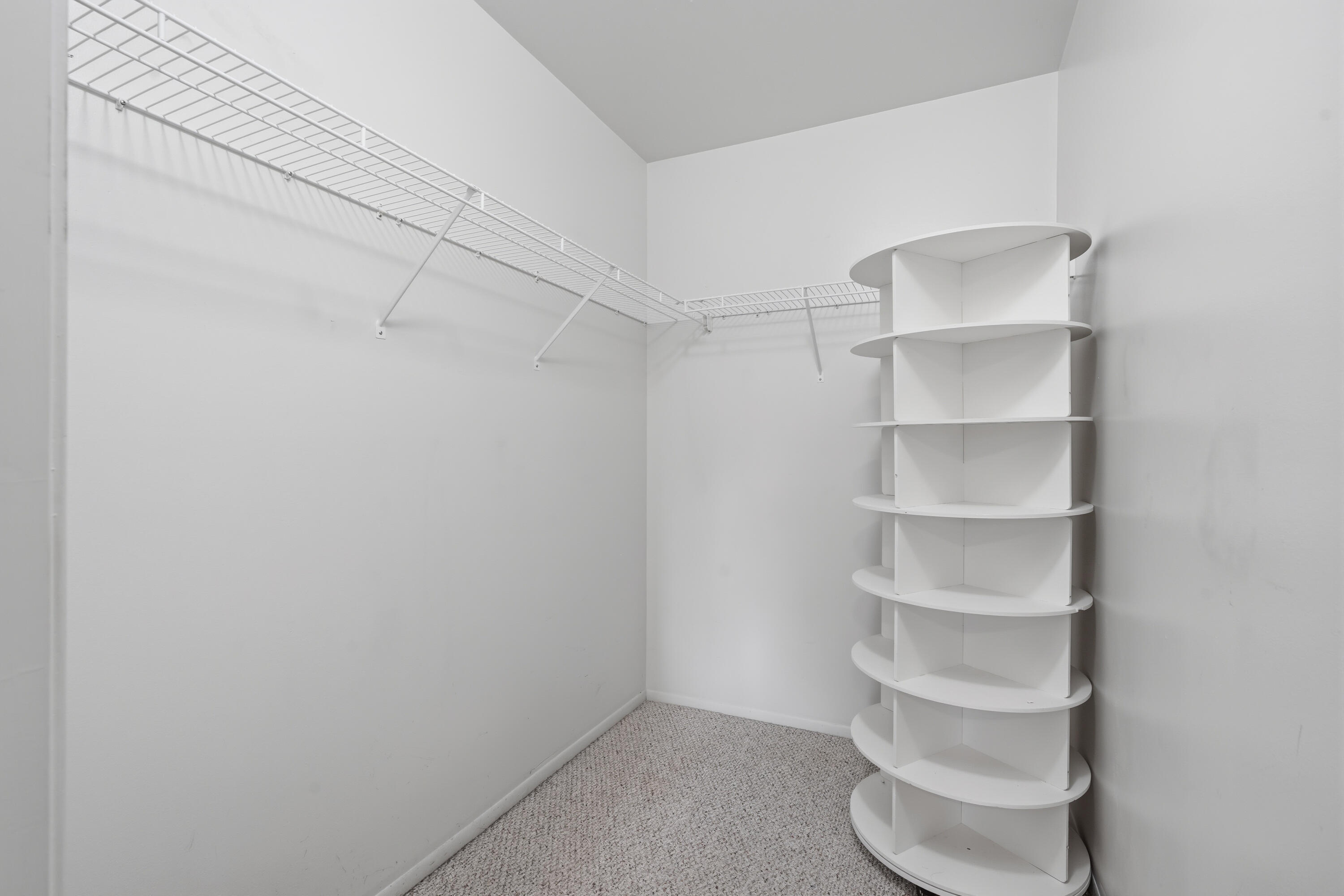 240 Pine Tree Ridge Drive 4 Property Photo 21