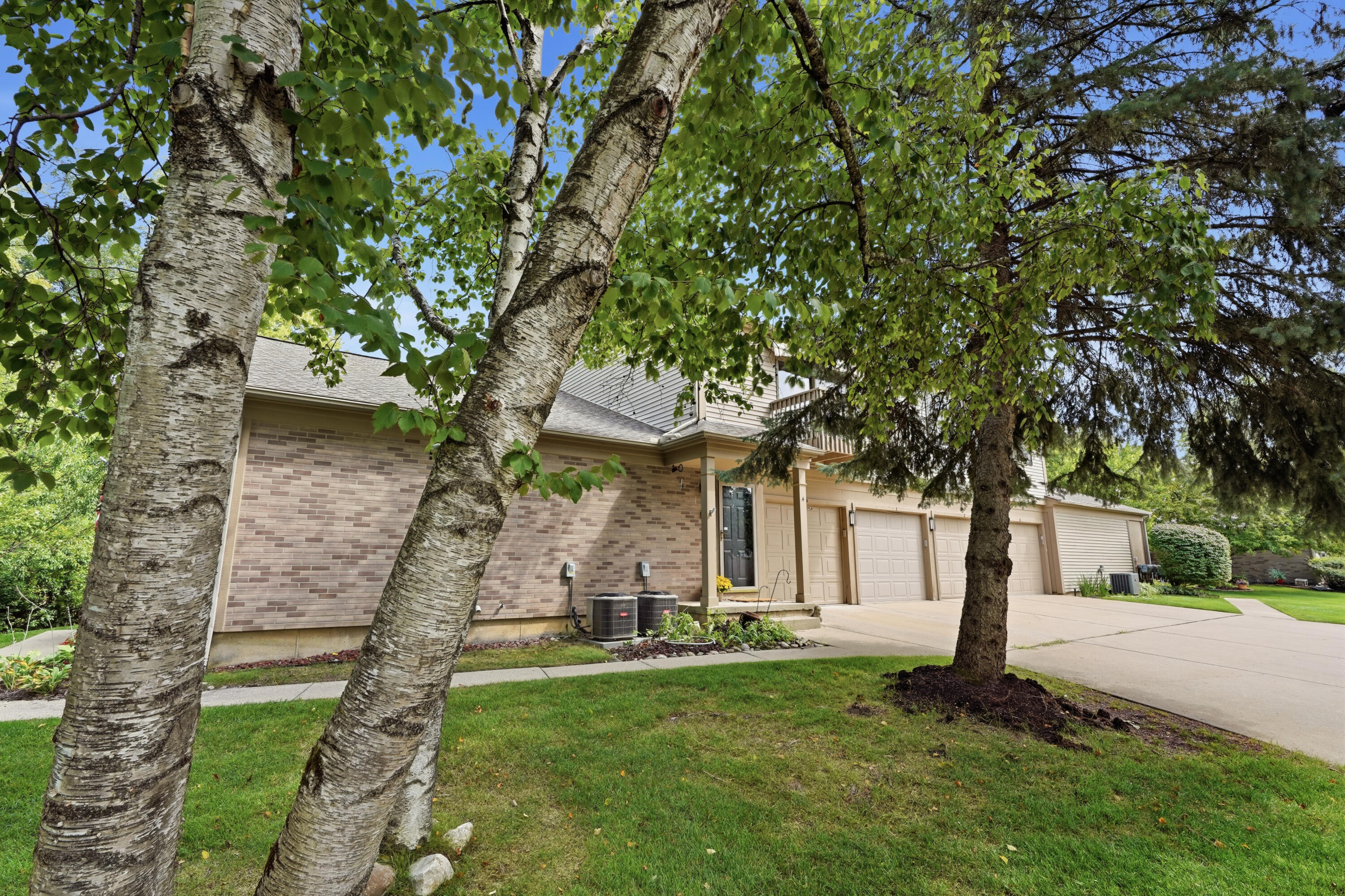 240 Pine Tree Ridge Drive 4 Property Photo 30