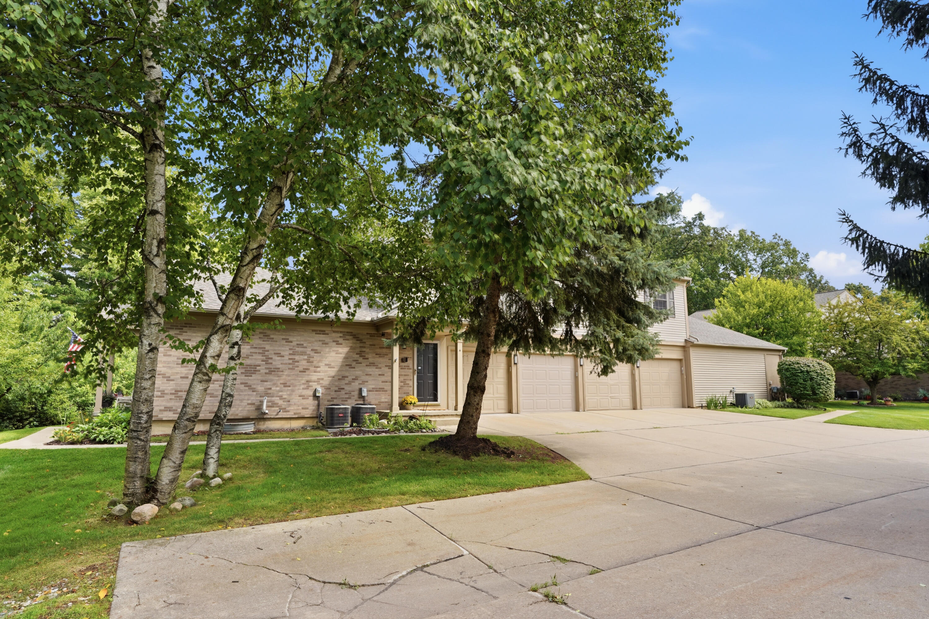 240 Pine Tree Ridge Drive 4 Property Photo 31